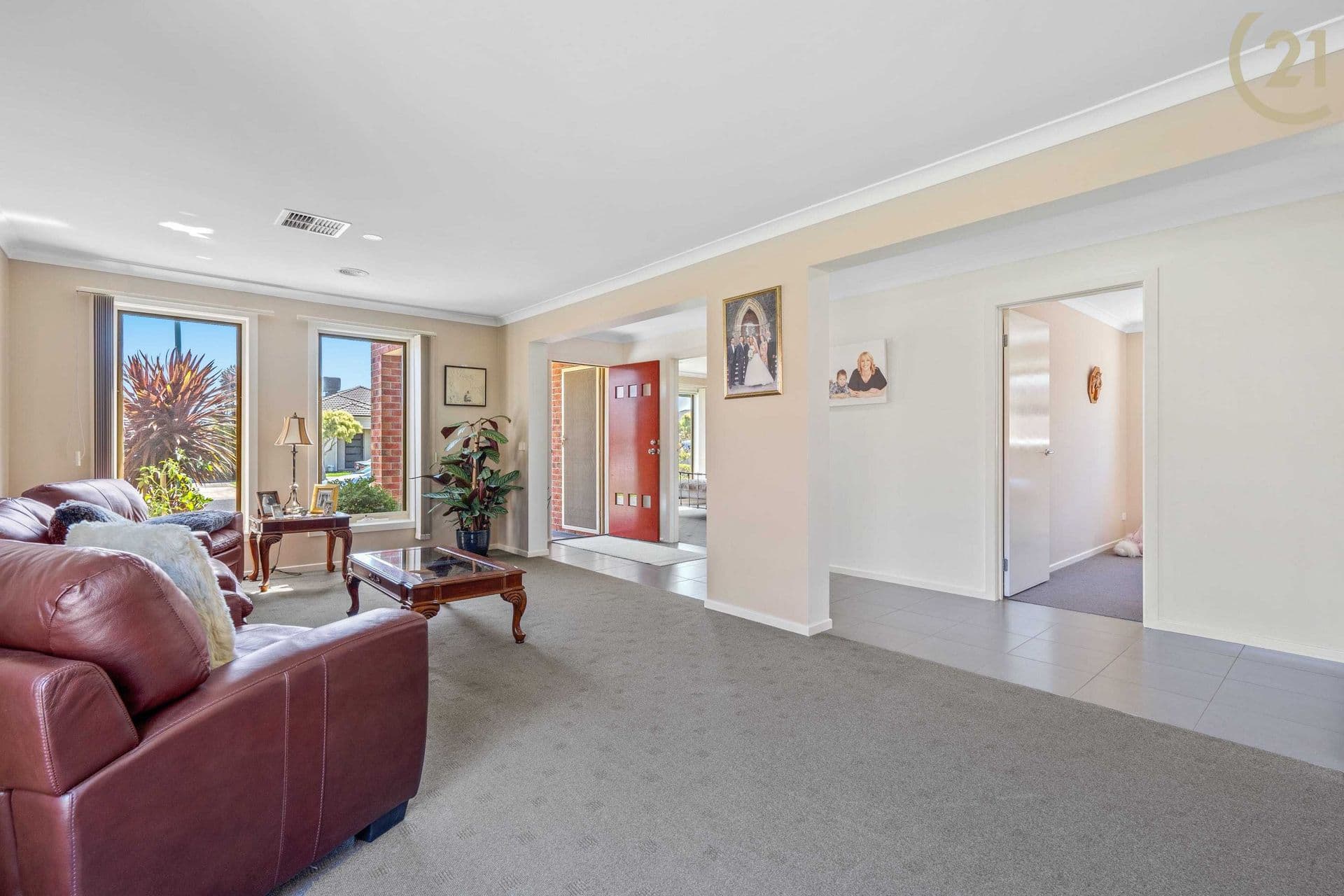 16 Terri Ester Drive, Berwick, VIC, 3806, Berwick - Thumbnail 4
