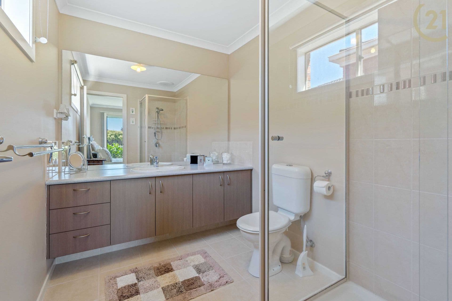 16 Terri Ester Drive, Berwick, VIC, 3806, Berwick - Thumbnail 6