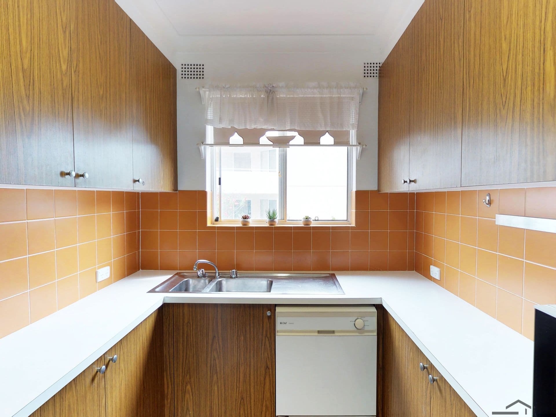 1/17-19 Magnus Street, Nelson Bay, NSW, 2315, Nelson Bay - Thumbnail 3
