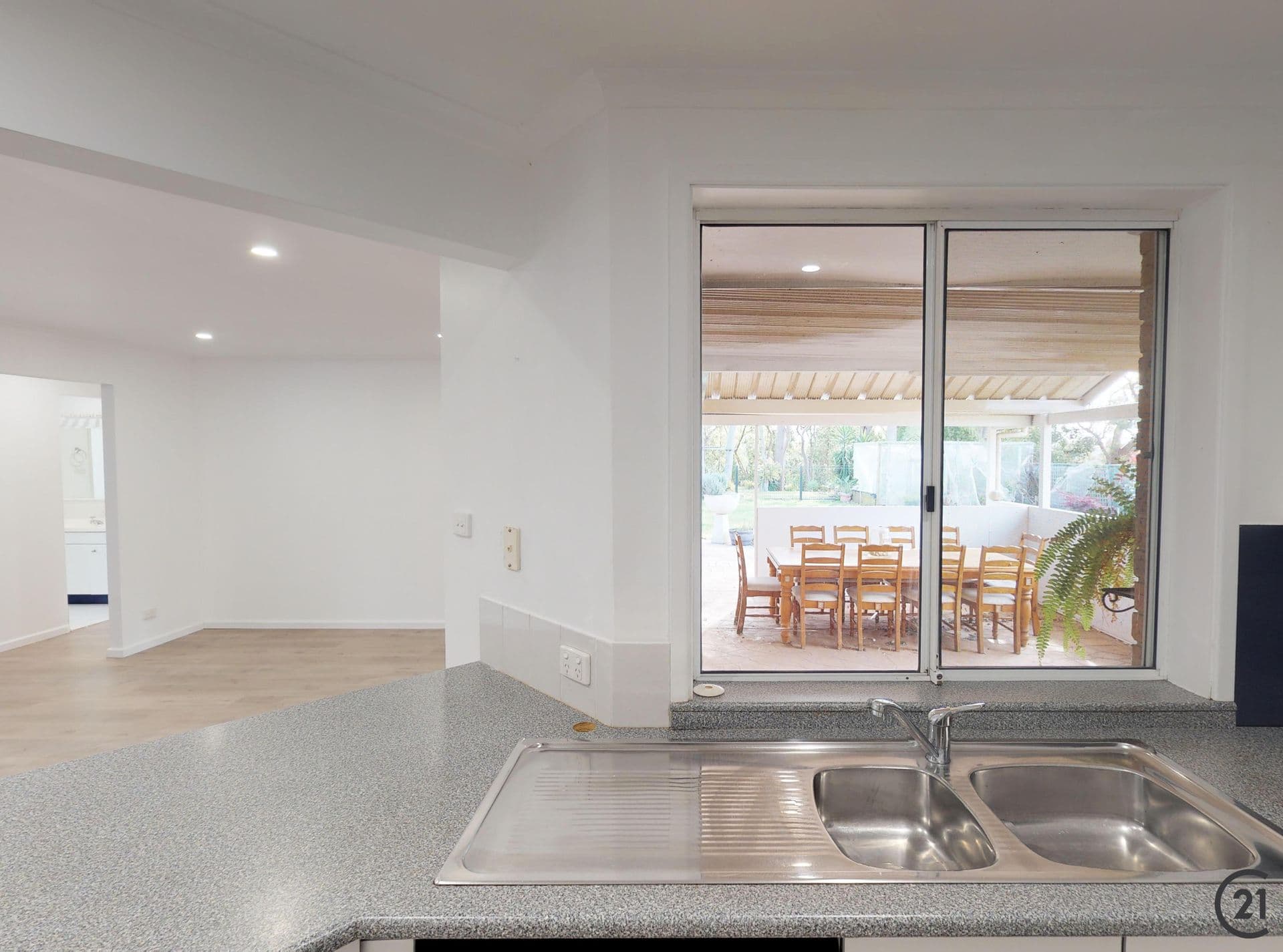216 Sandy Point Rd, Salamander Bay, NSW, 2317, Salamander Bay - Thumbnail 5
