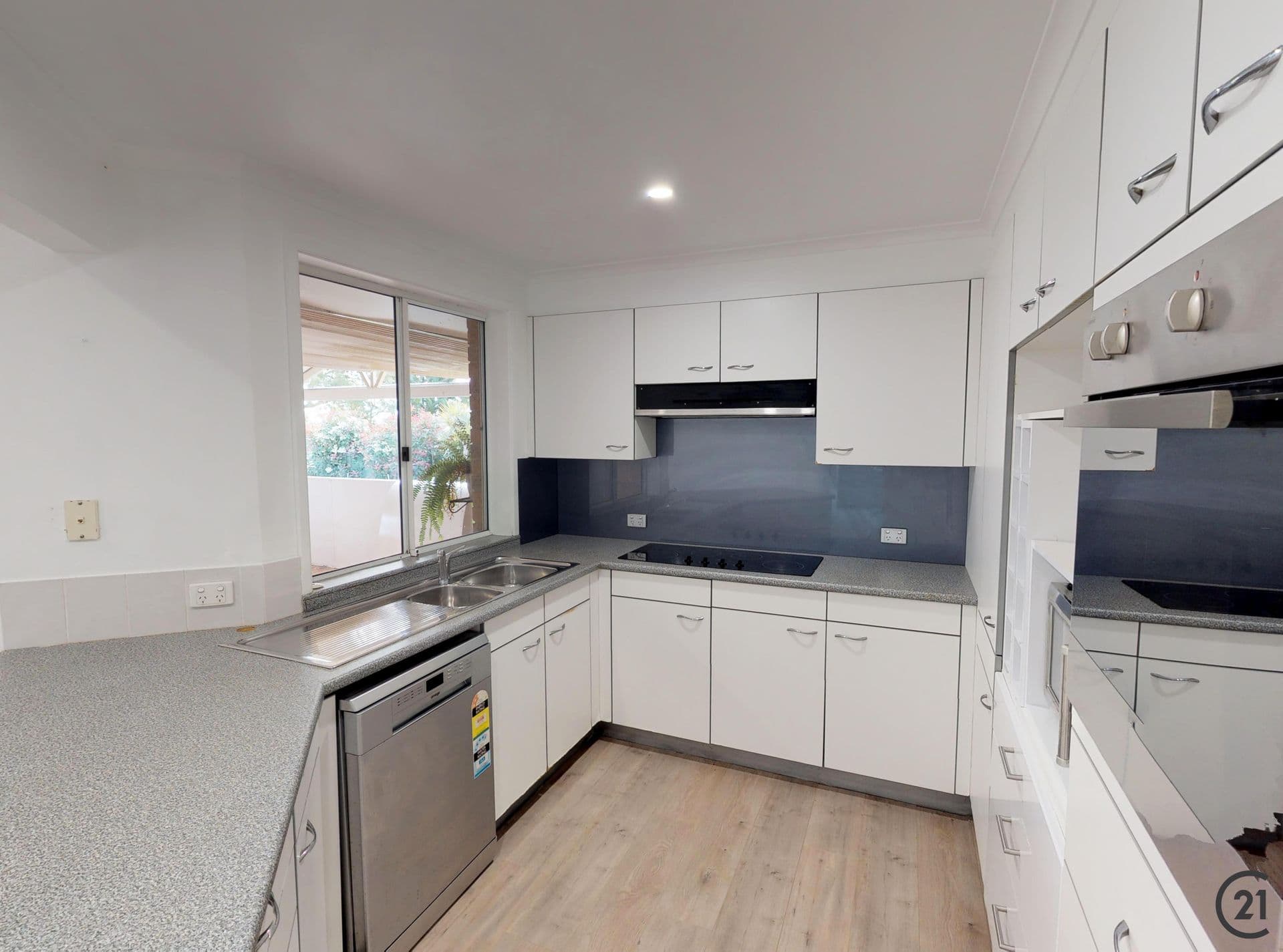 216 Sandy Point Rd, Salamander Bay, NSW, 2317, Salamander Bay - Thumbnail 6