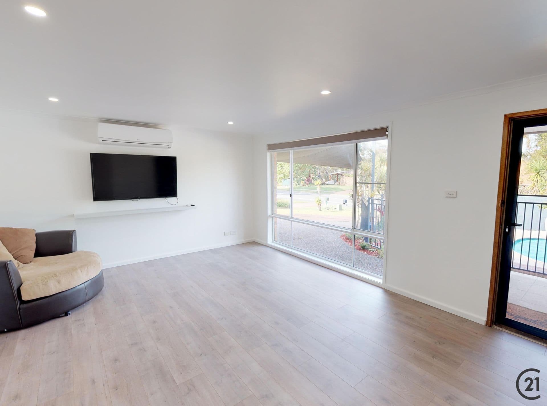 216 Sandy Point Rd, Salamander Bay, NSW, 2317, Salamander Bay - Thumbnail 4