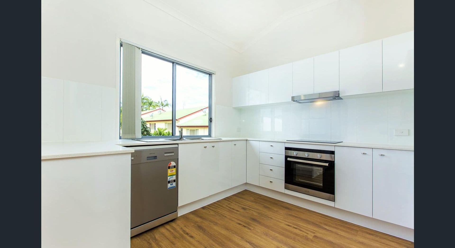 1/27-29 Marjorie Street, Mooloolaba, QLD, 4557, Mooloolaba - Thumbnail 3