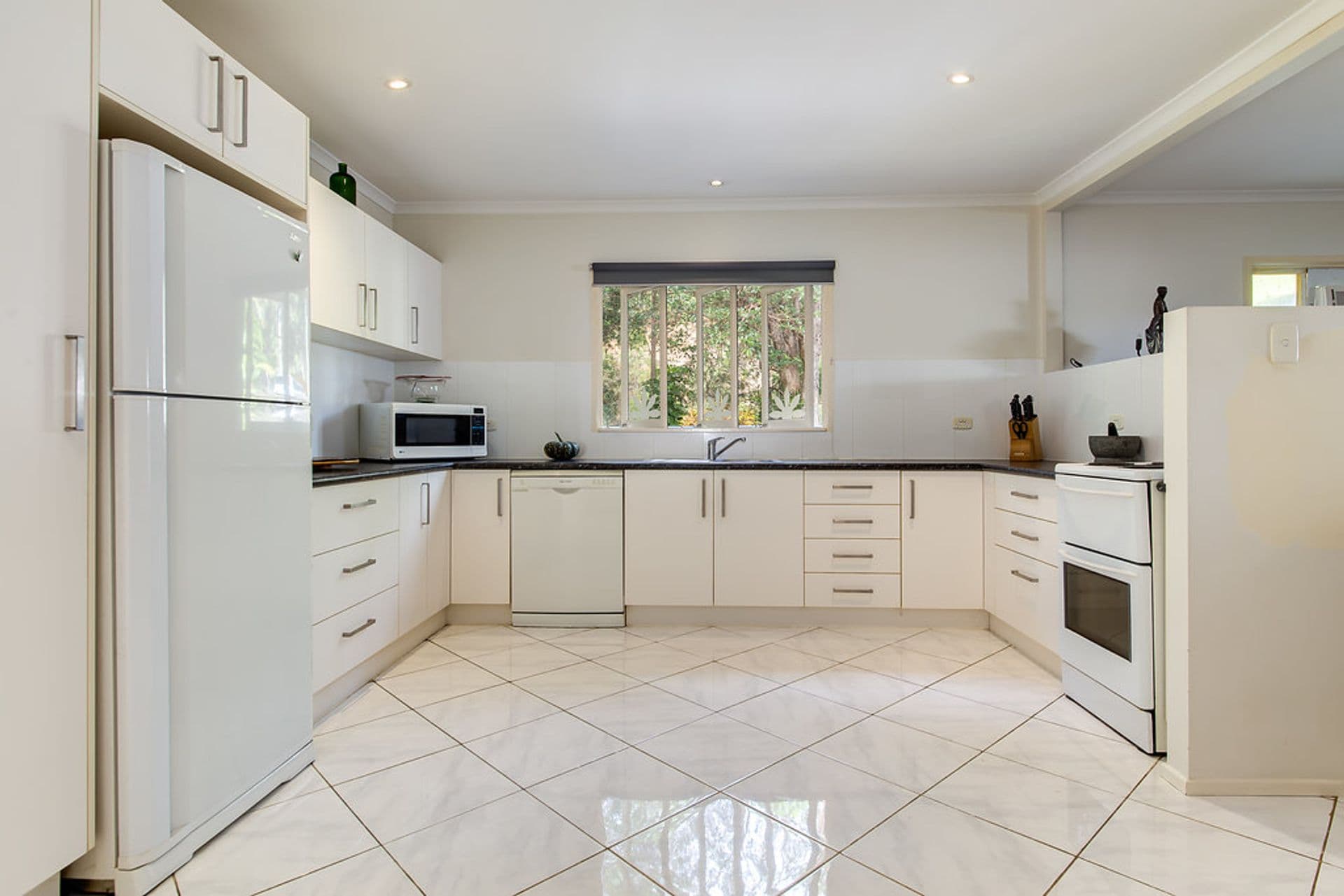 2 Erbacher Road, Nambour, QLD, 4560, Nambour - Thumbnail 2