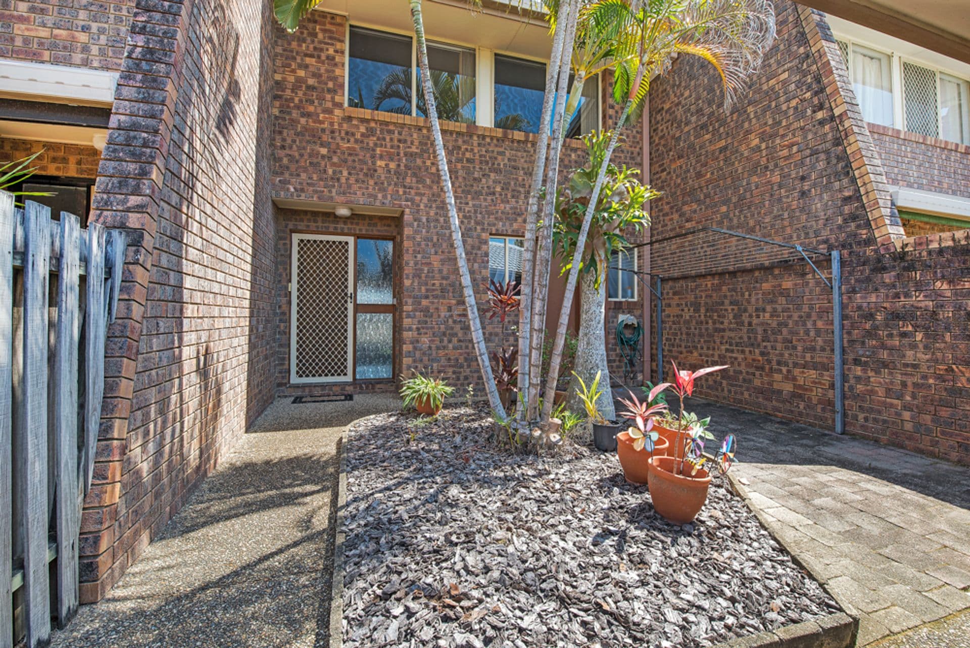 2/16 Broadmeadows Road, Maroochydore, QLD, 4558, Maroochydore - Thumbnail 3