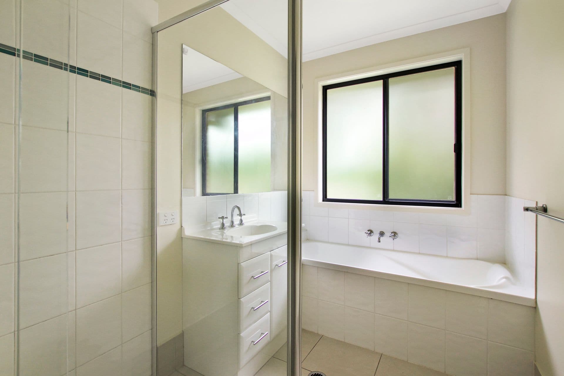 3 Crows Ash Place, Kuluin, QLD, 4558, Kuluin - Thumbnail 8