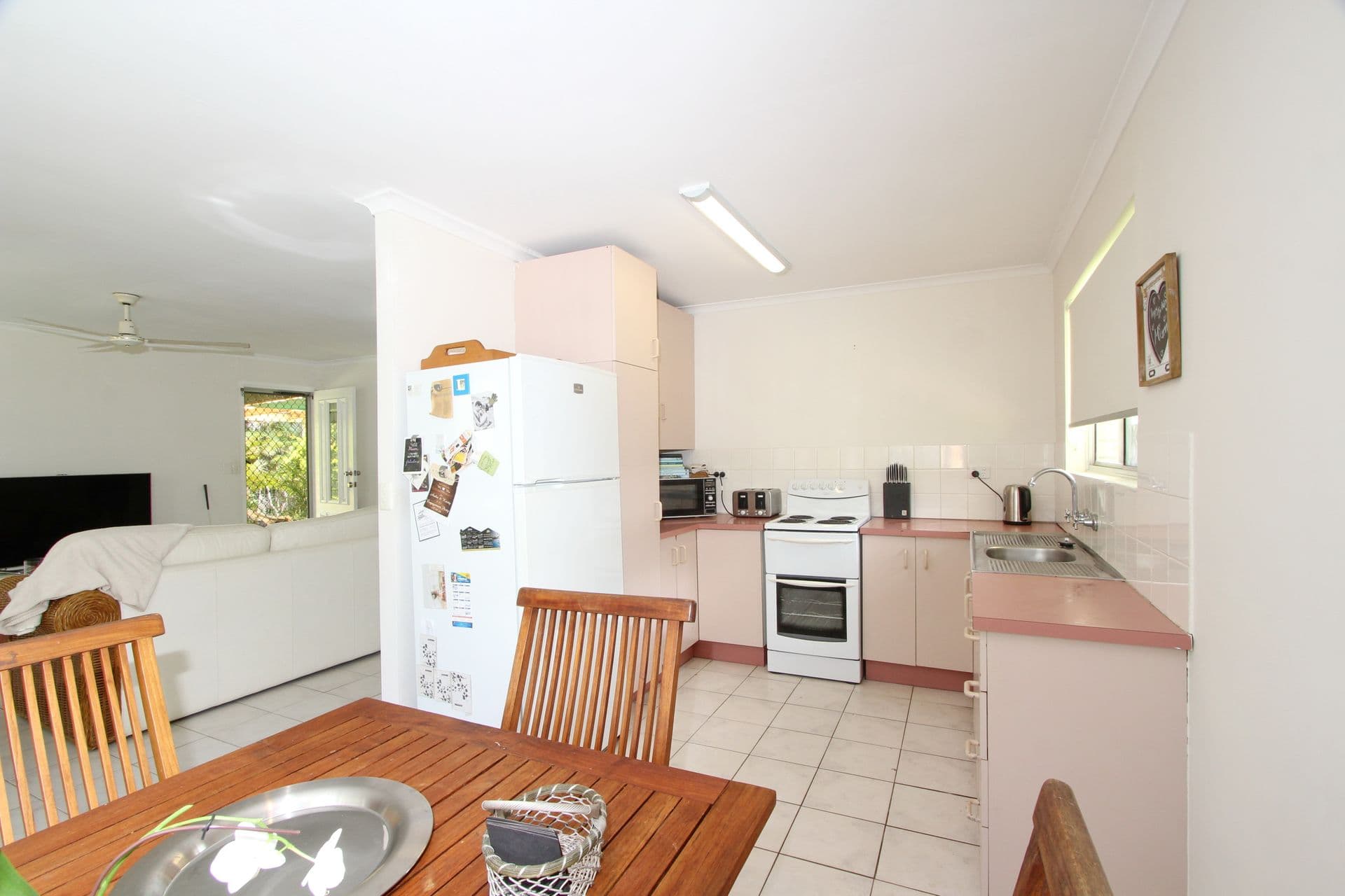 58  Oloway Crescent, Alexandra Headland, QLD, 4572, Alexandra Headland - Thumbnail 5