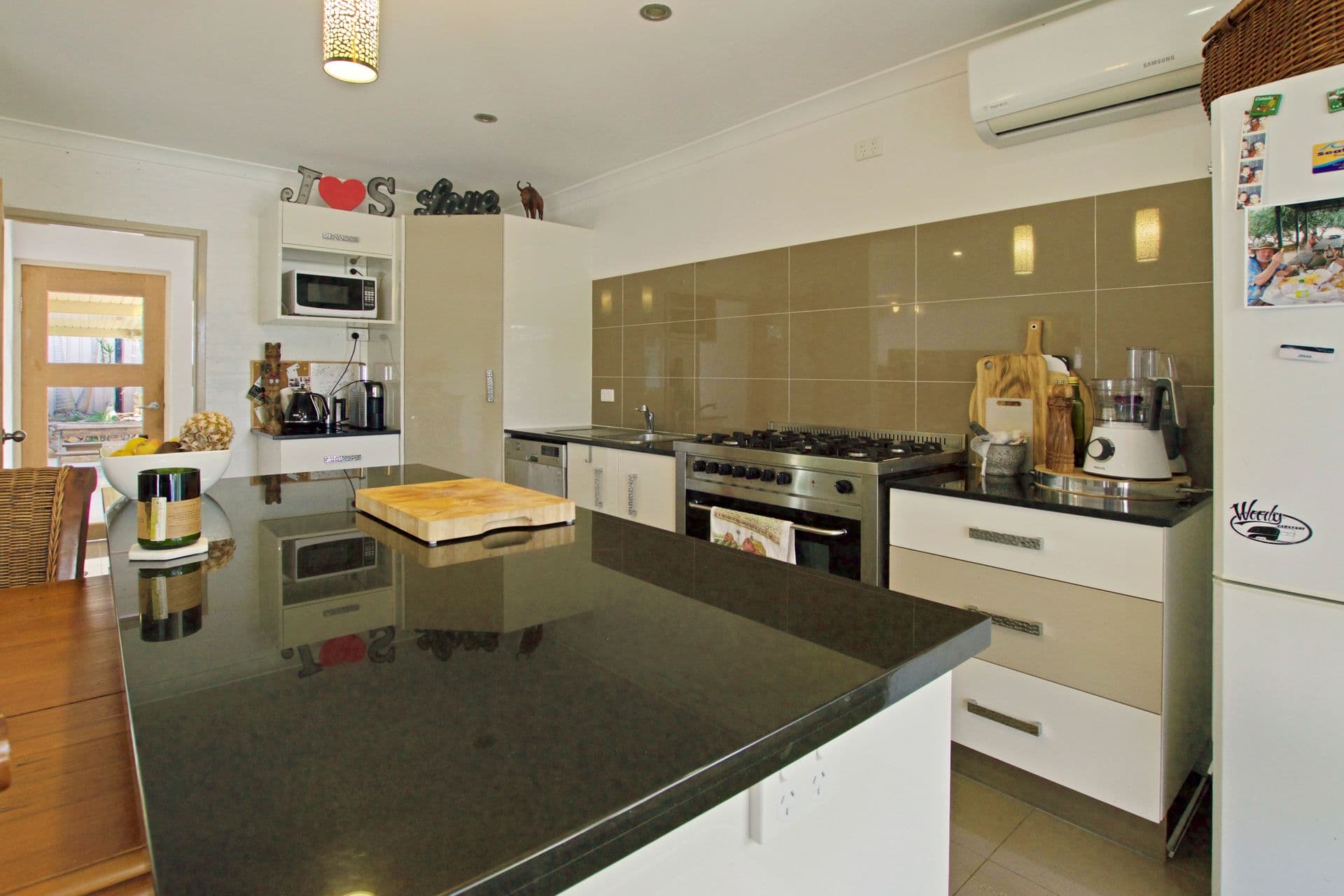 16 Blackwood Street, Maroochydore, QLD, 4558, Maroochydore - Thumbnail 5