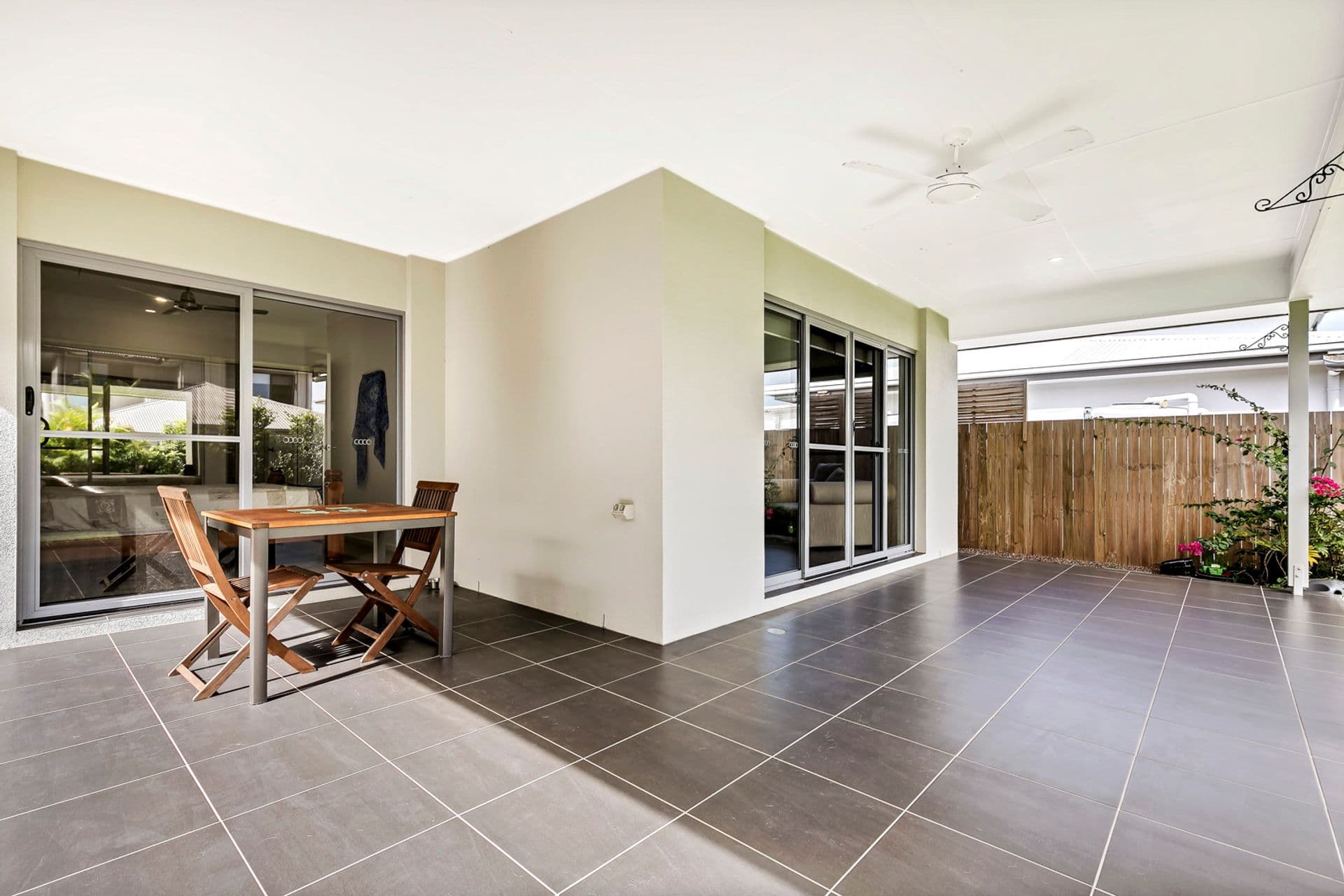 18 Hideaway Street, Birtinya, QLD, 4575, Birtinya - Thumbnail 3