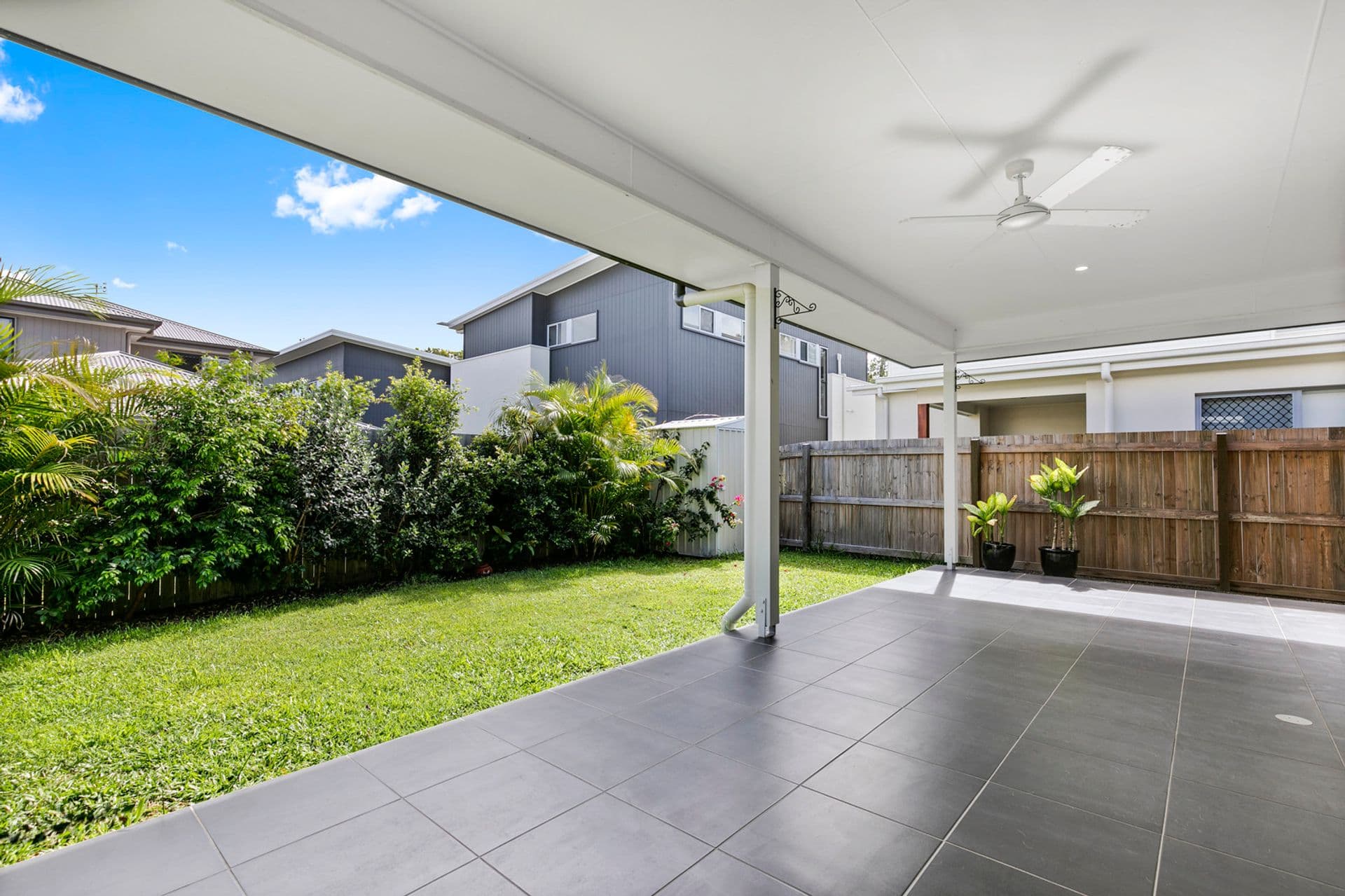 18 Hideaway Street, Birtinya, QLD, 4575, Birtinya - Thumbnail 4
