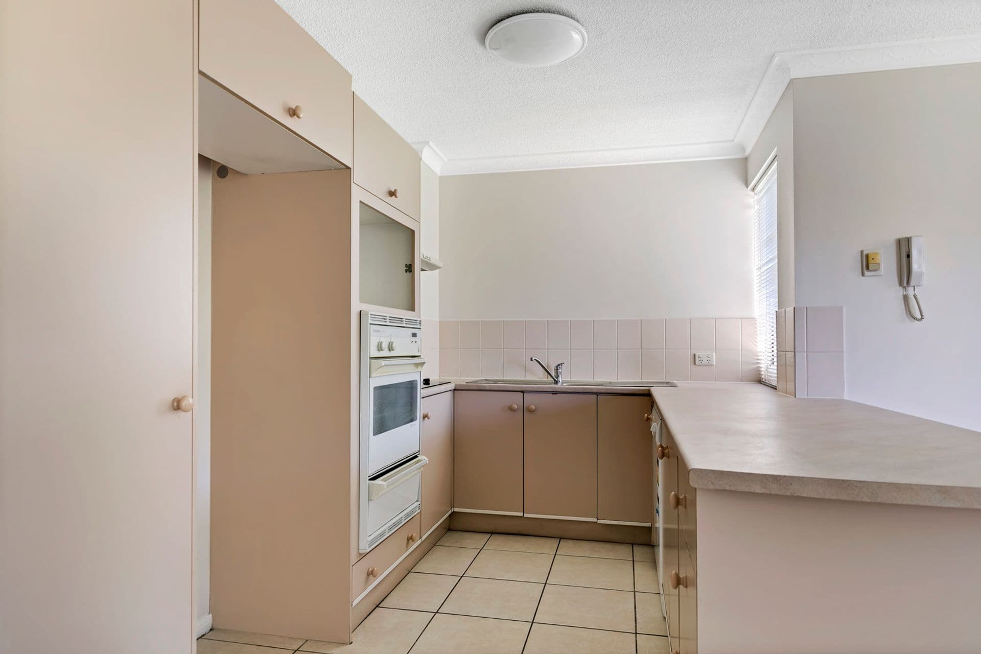 4/2-6  Douglas Street, Mooloolaba, QLD, 4557, Mooloolaba - Thumbnail 5