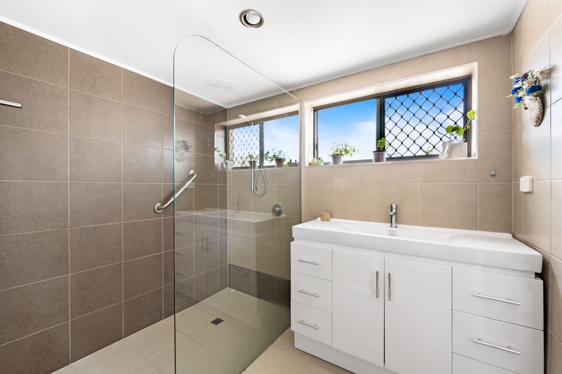 3/10 Broadmeadows Road, Maroochydore, QLD, 4558, Maroochydore - Thumbnail 7