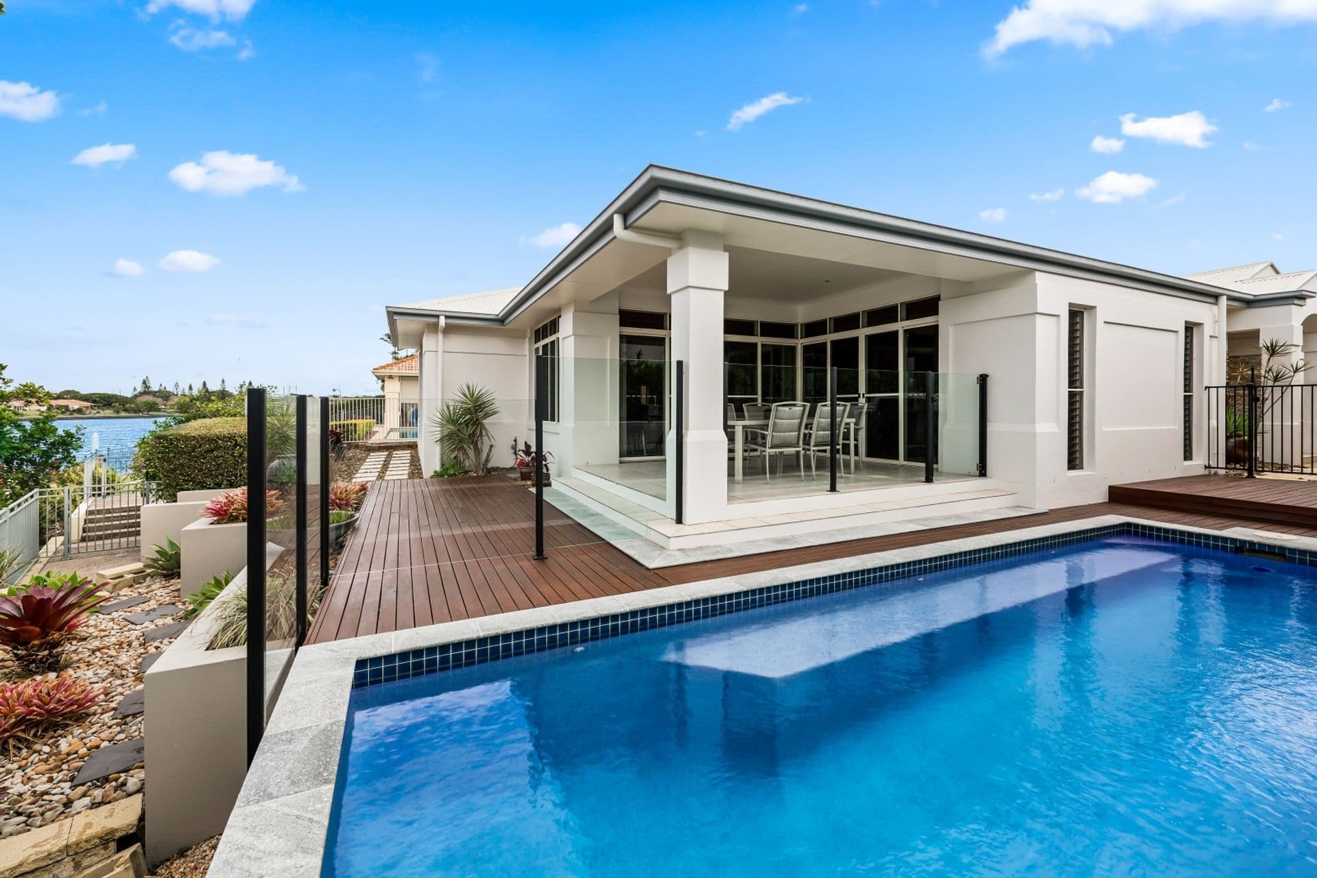 7 Majorca Place, Kawana Island, QLD, 4575, Parrearra - Thumbnail 2