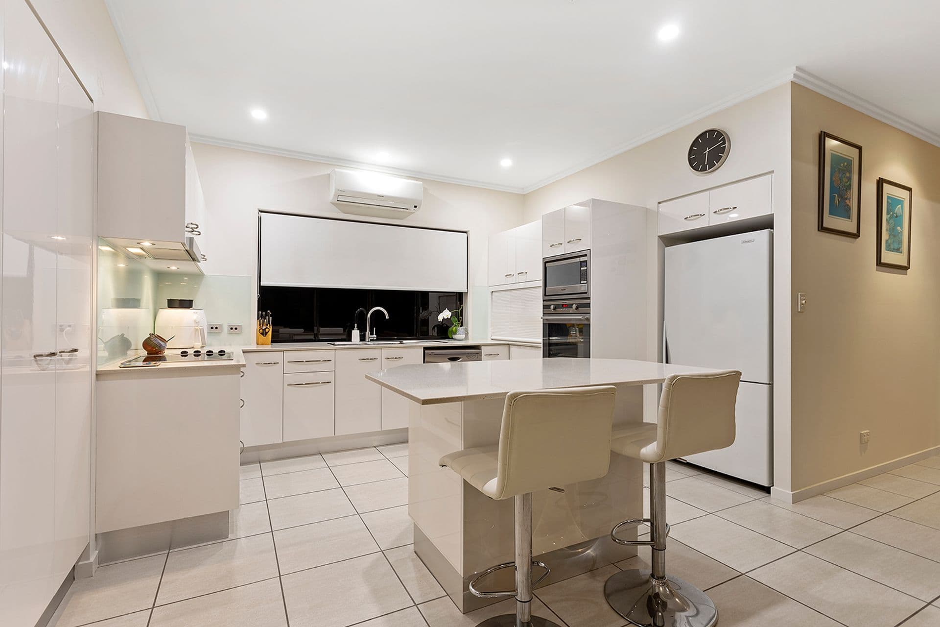 9  Bonaire Court, Parrearra, QLD, 4575, Parrearra - Thumbnail 4