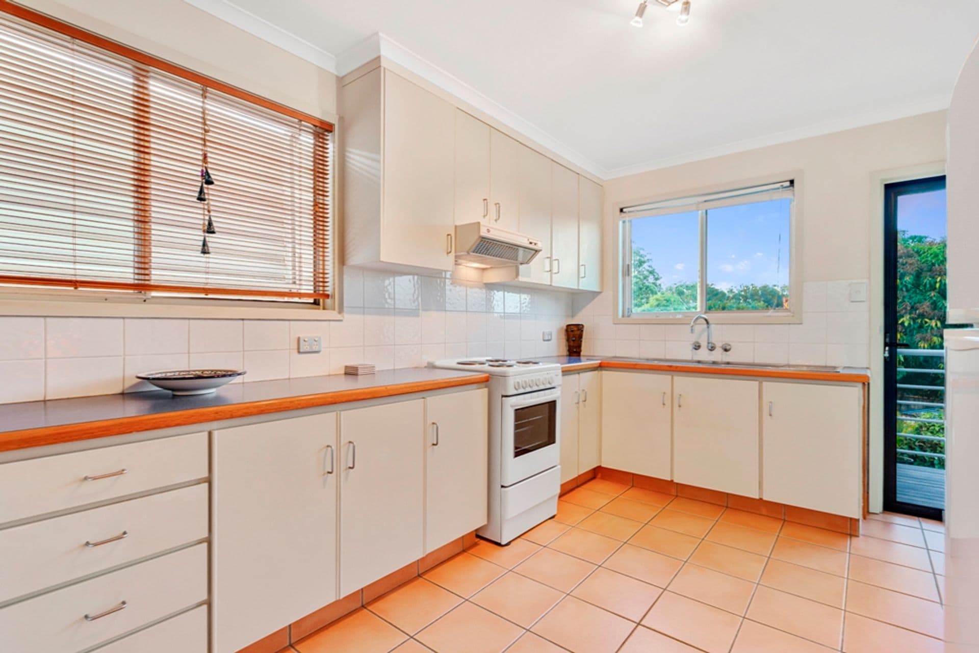 24  Surf Road, Maroochydore, QLD, 4558, Maroochydore - Thumbnail 6