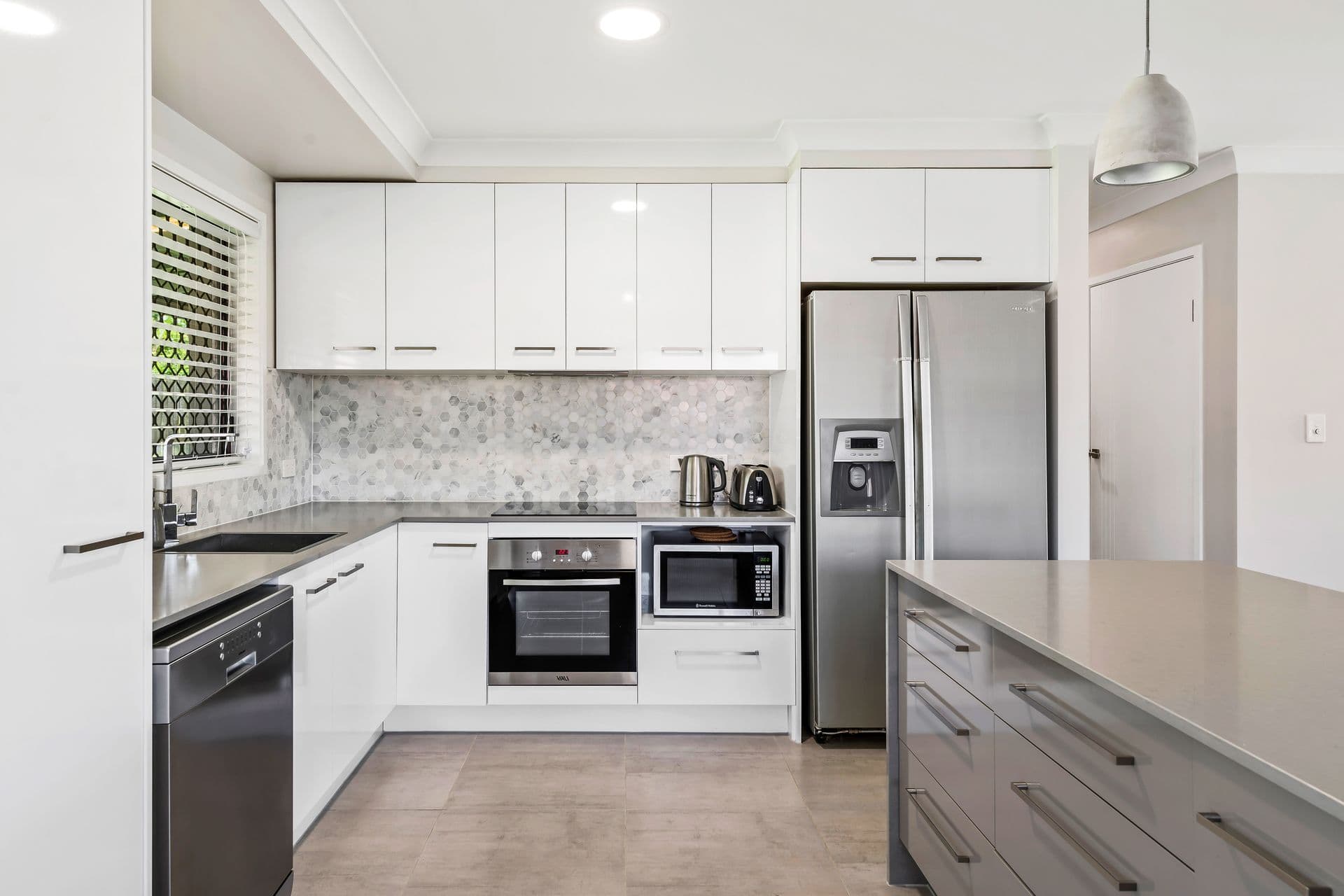 99 Elkhorn Street, Kuluin, QLD, 4558, Kuluin - Thumbnail 6