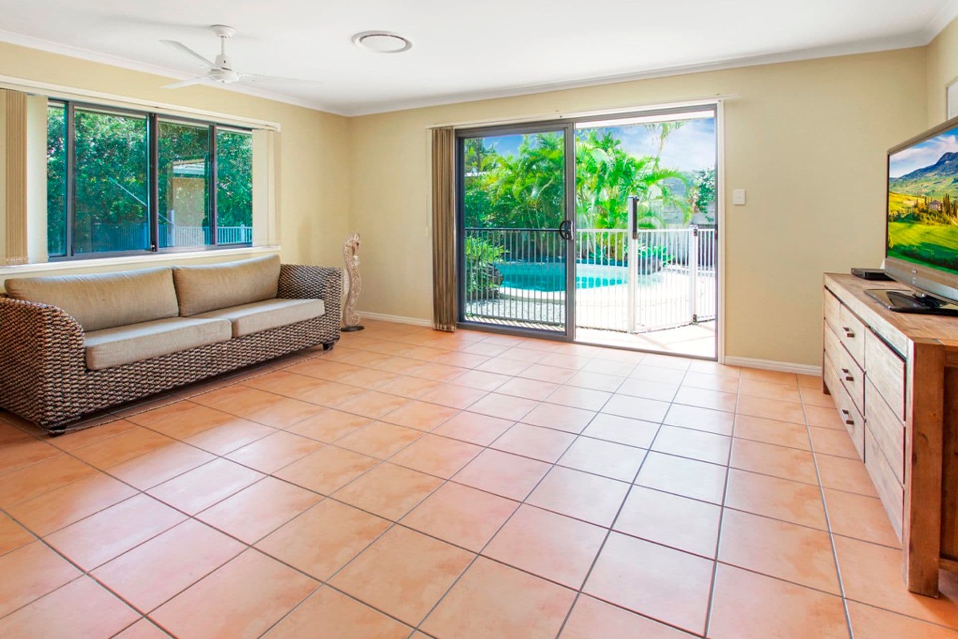 10 Satinash Place, Mudjimba, QLD, 4564, Mudjimba - Thumbnail 7