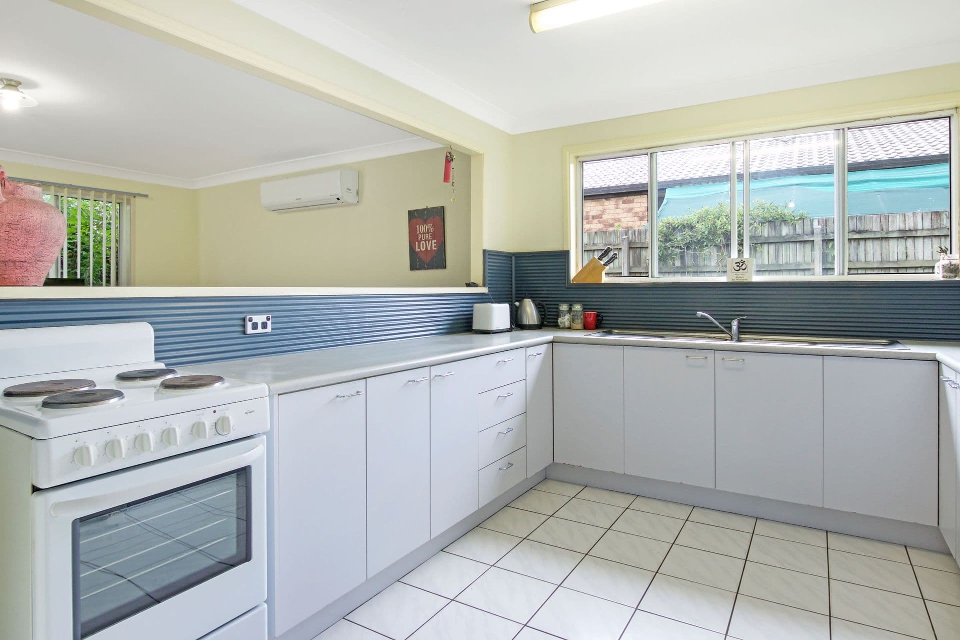 30 Martins Drive, Kuluin, QLD, 4558, Kuluin - Thumbnail 4
