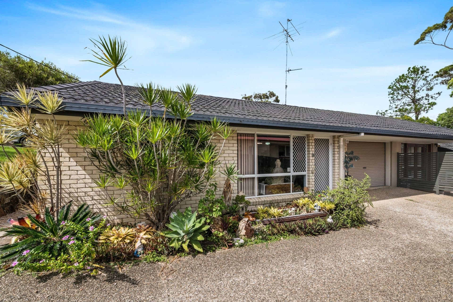 1/73  Yakola Parade, Alexandra Headland, QLD, 4572, Alexandra Headland - Image 1
