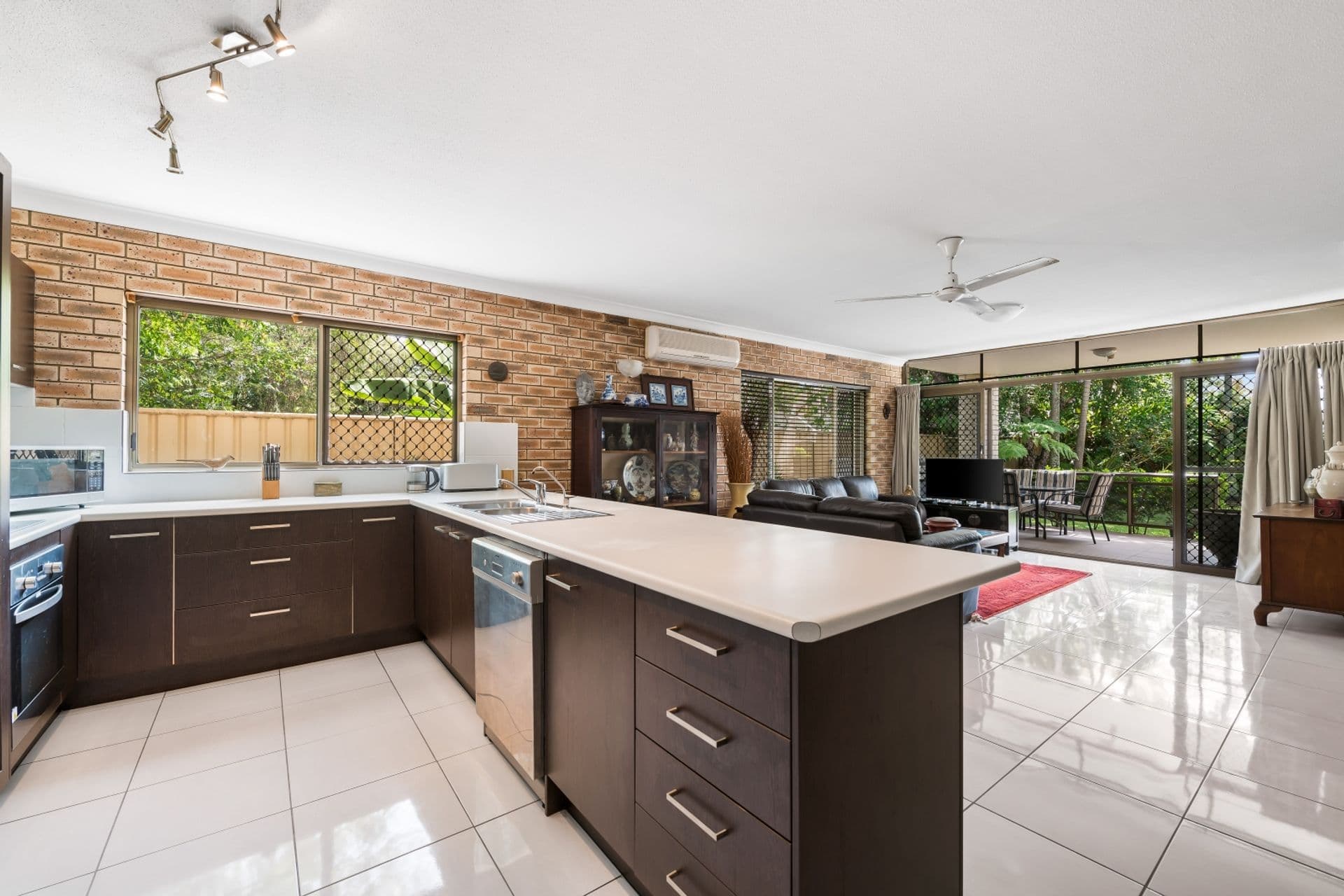 2/123 Duporth Avenue, Maroochydore, QLD, 4558, Maroochydore - Thumbnail 3