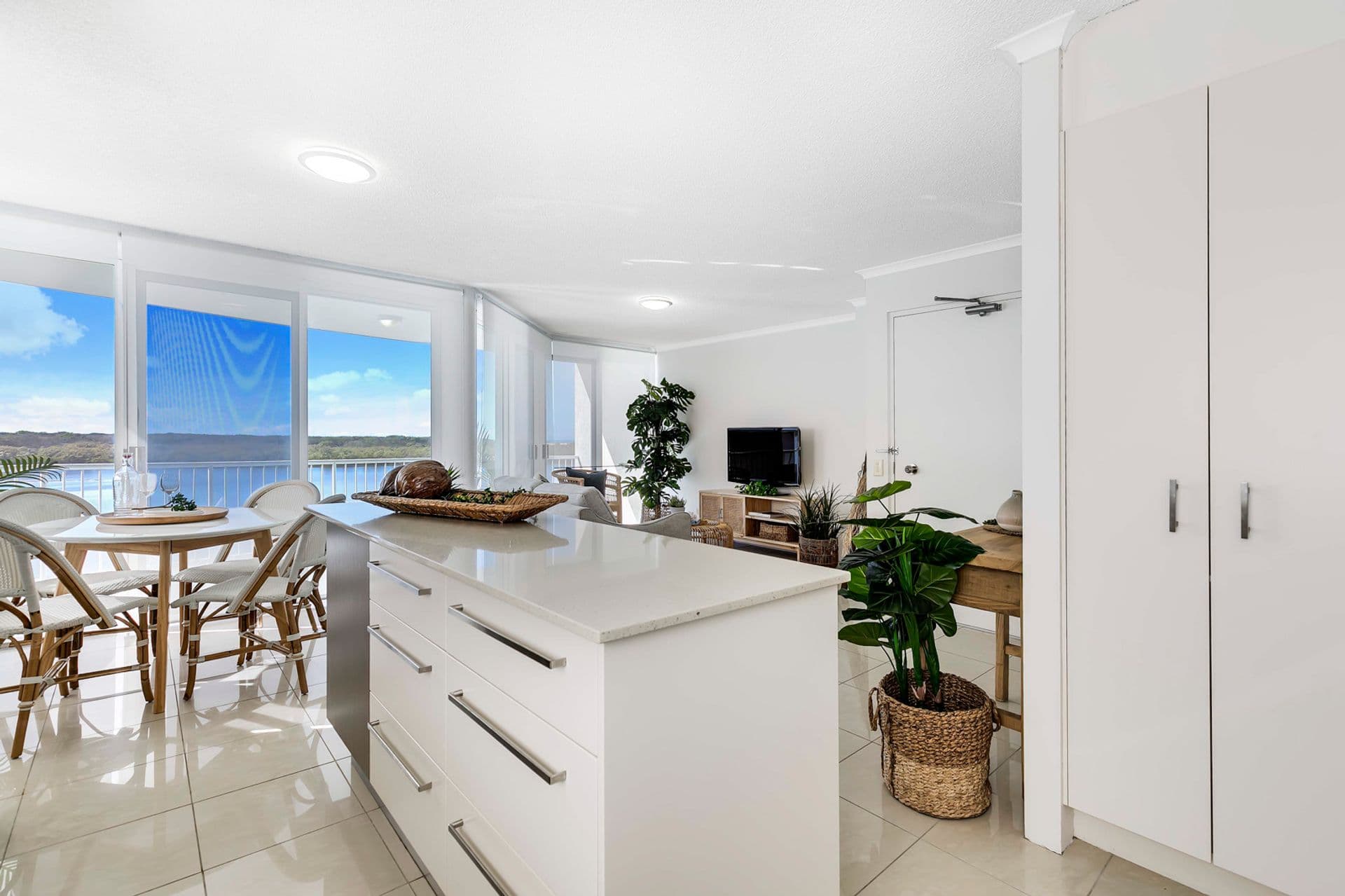 14/140  Duporth Avenue, Maroochydore, QLD, 4558, Maroochydore - Thumbnail 4