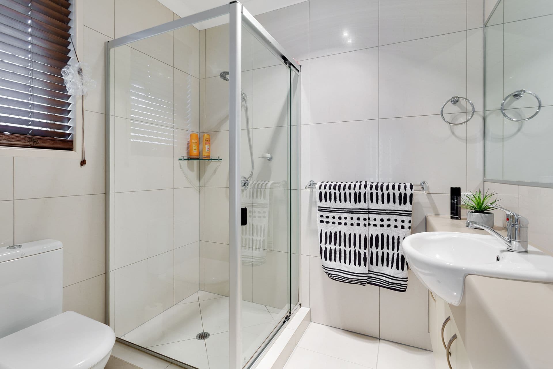 12 Parkland Drive, Pacific Paradise, QLD, 4564, Pacific Paradise - Thumbnail 7