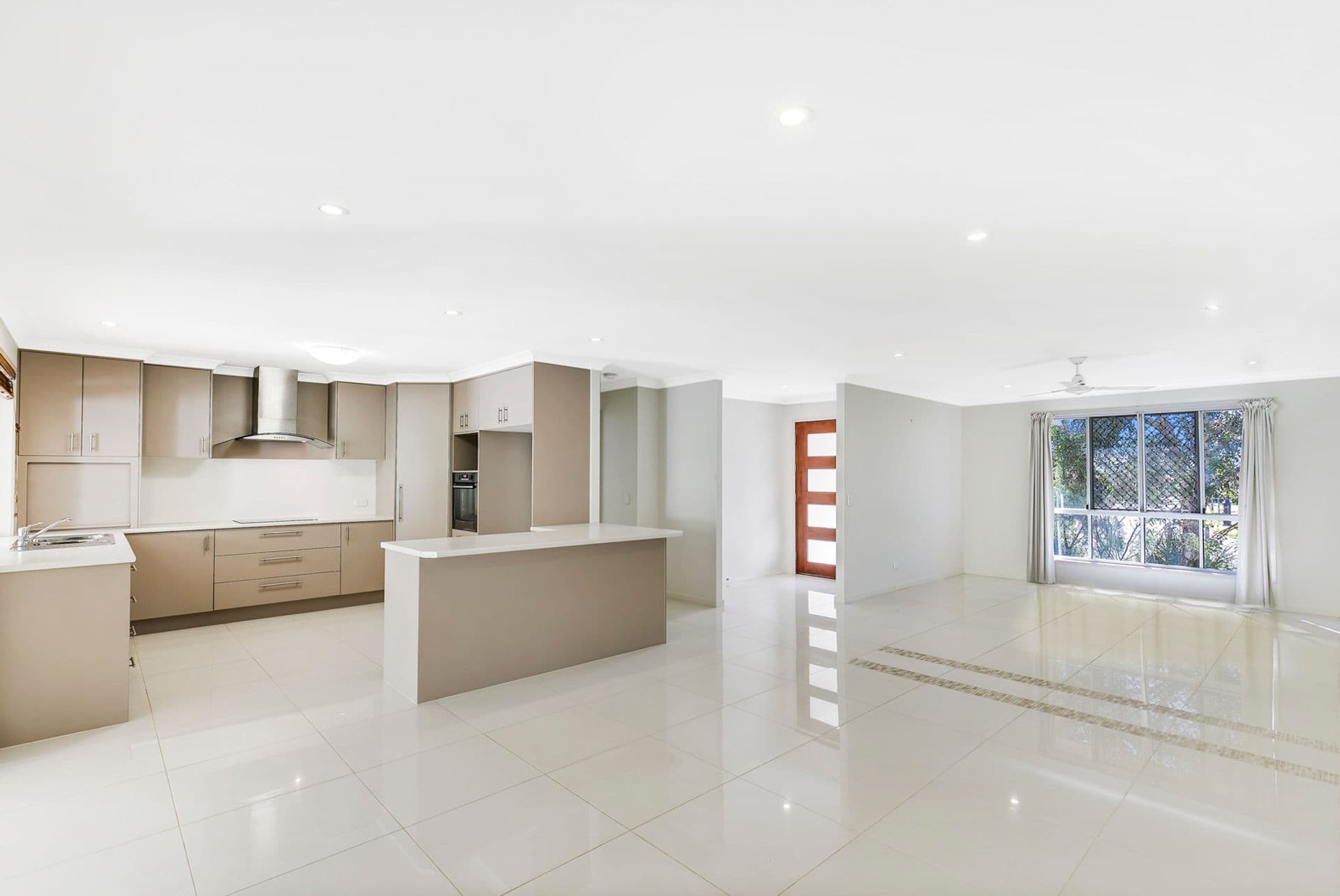 25 Lark Circuit, Mountain Creek, QLD, 4557, Mountain Creek - Thumbnail 3