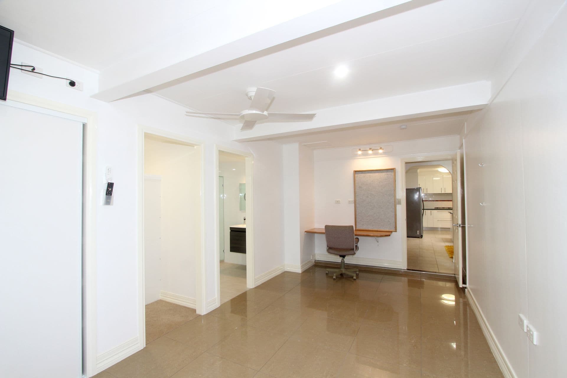 98 Wrigley Street, Maroochydore, QLD, 4558, Maroochydore - Thumbnail 5