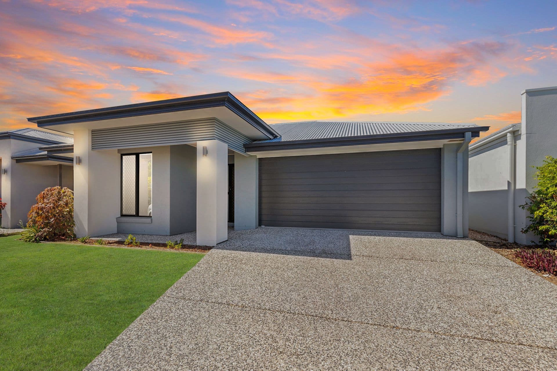 25  Hideaway Street, Birtinya, QLD, 4575, Birtinya - Thumbnail 2