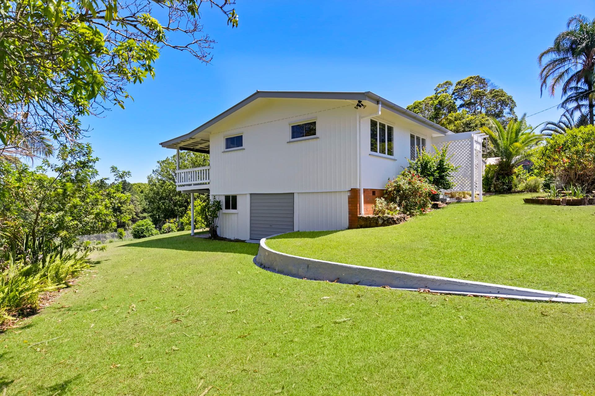 22 Blackall Range Road, Woombye, QLD, 4559, Woombye - Thumbnail 4