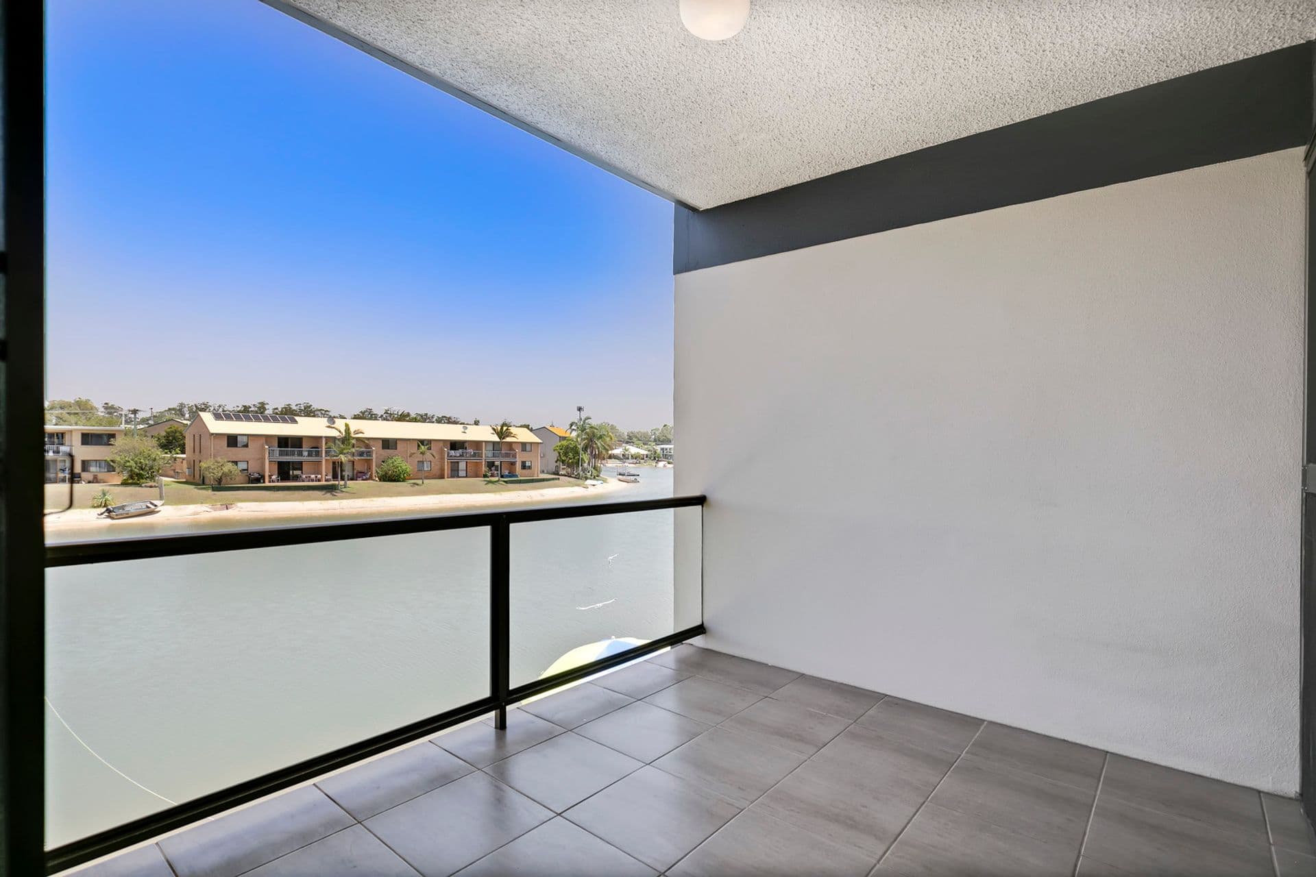 6/11-13  Pangarinda Place, Mooloolaba, QLD, 4557, Mooloolaba - Thumbnail 2
