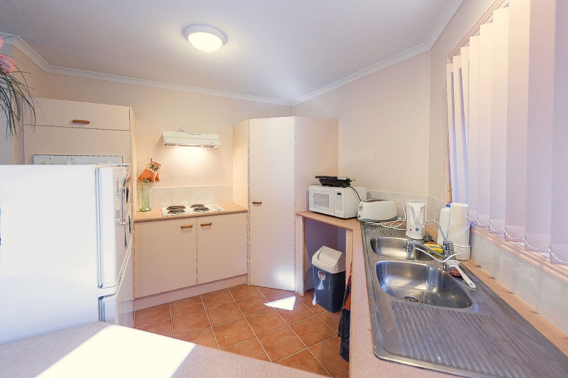 2/9  Hoop Court, Maroochydore, QLD, 4558, Maroochydore - Thumbnail 4
