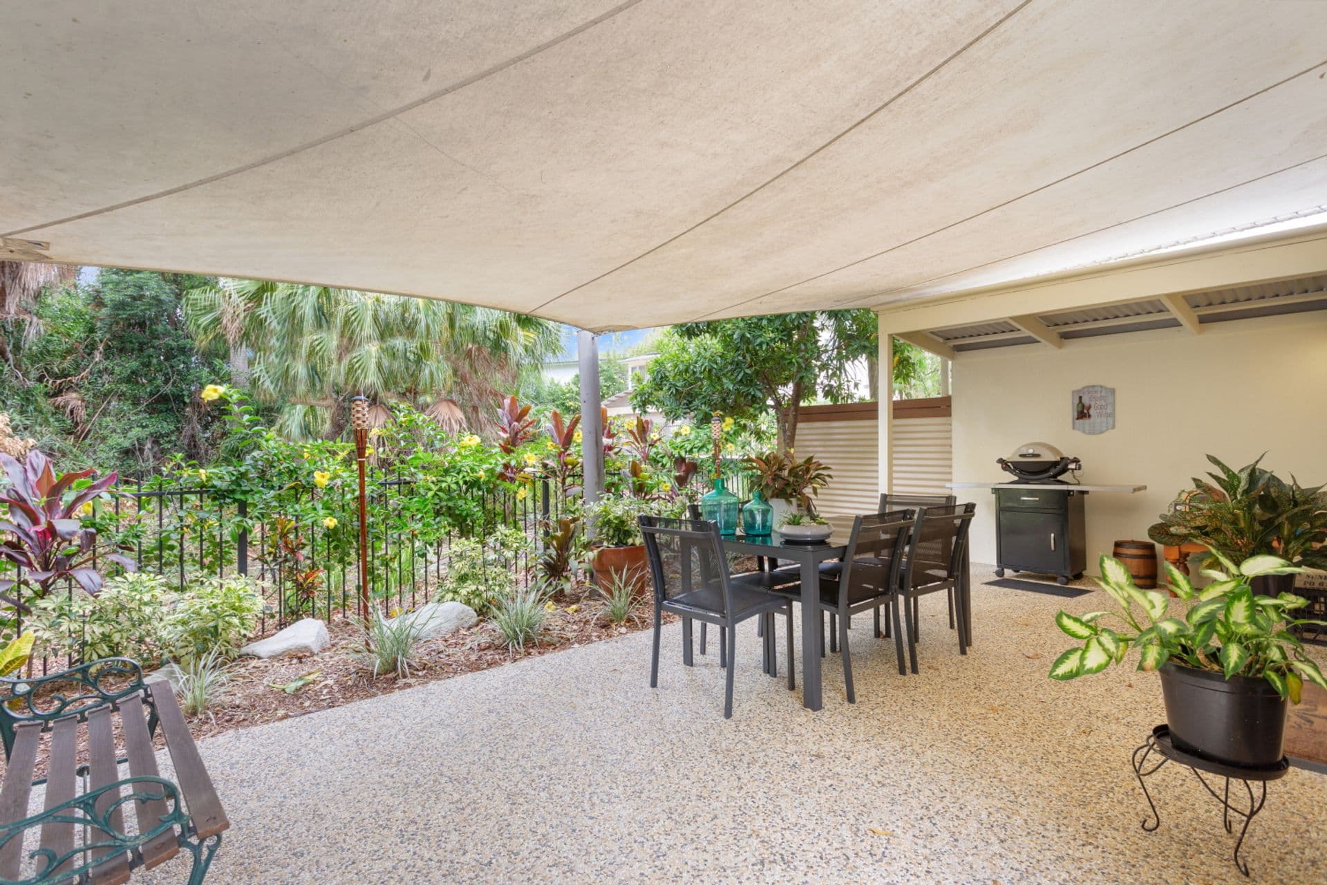 2/5 Tranquil Place, Alexandra Headland, QLD, 4572, Alexandra Headland - Thumbnail 2