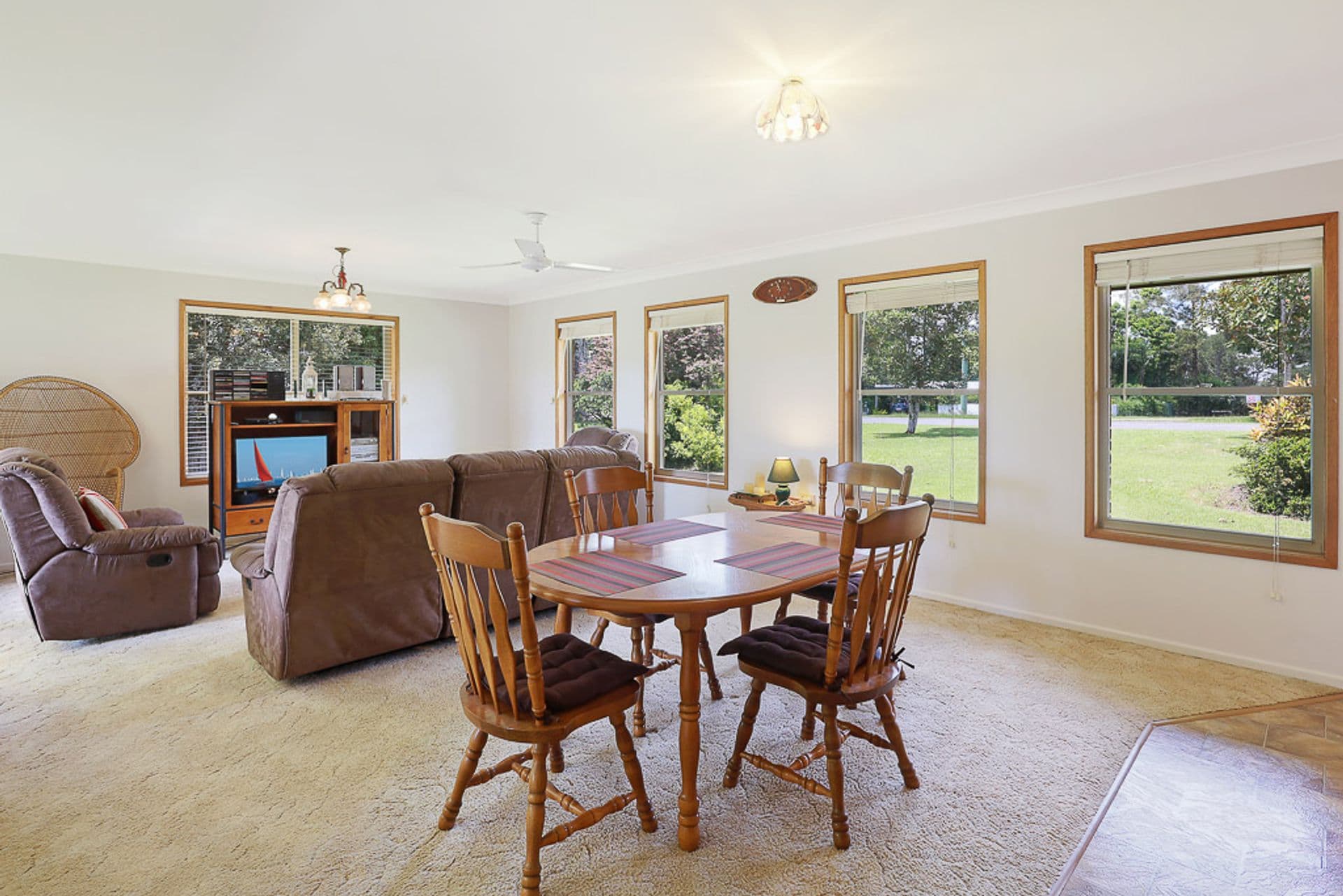 36 Pine Camp Road, Beerwah, QLD, 4519, Beerwah - Thumbnail 3