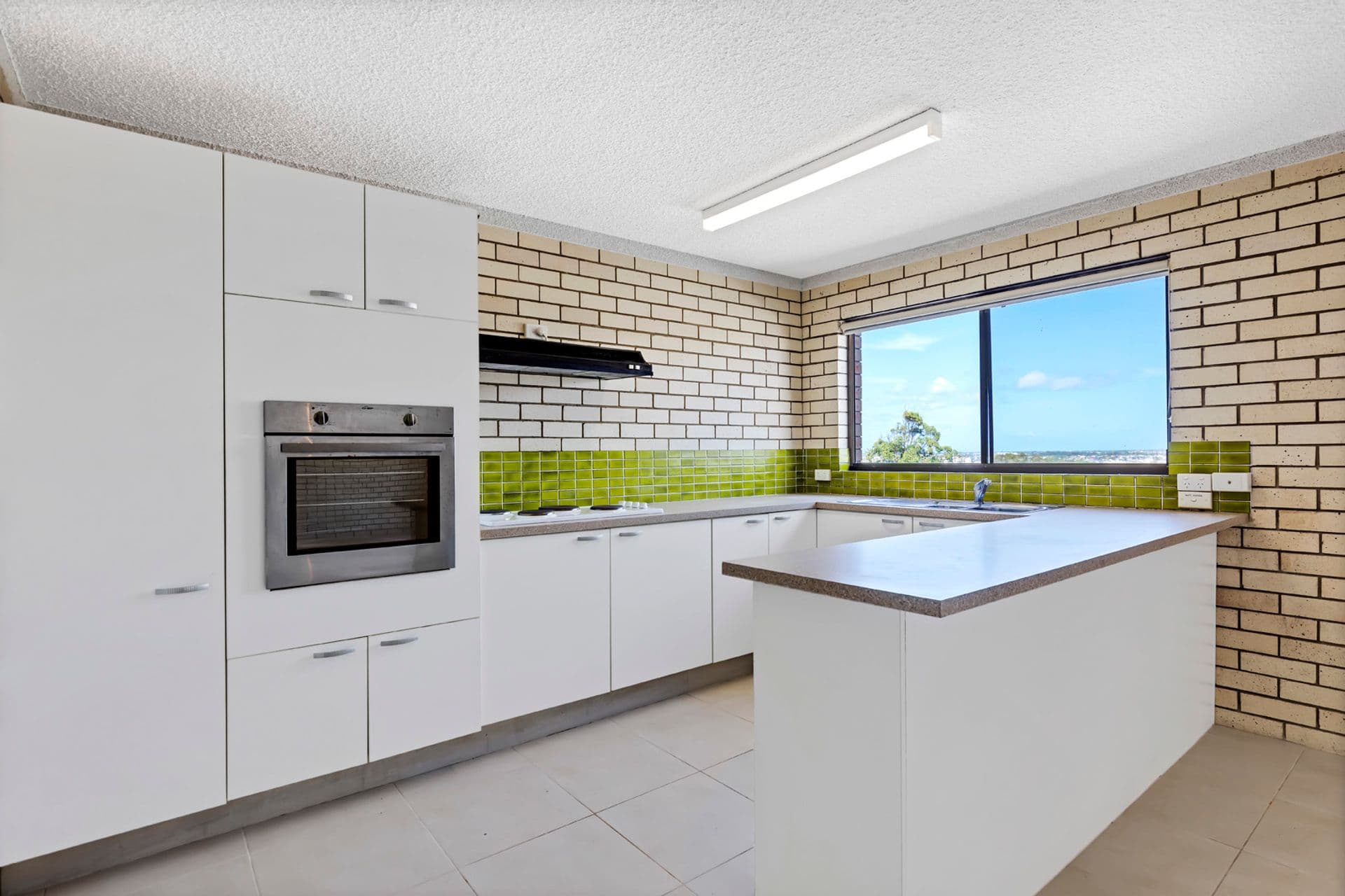 8/16-18 Douglas Street, Mooloolaba, QLD, 4557, Mooloolaba - Thumbnail 3