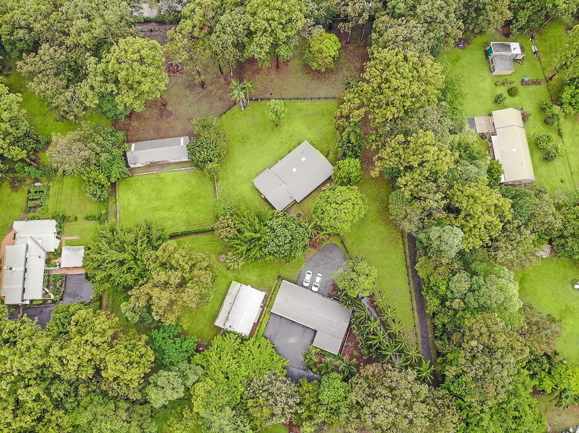 296 Connection Road, Mooloolah Valley, QLD, 4553, Mooloolah Valley - Thumbnail 4
