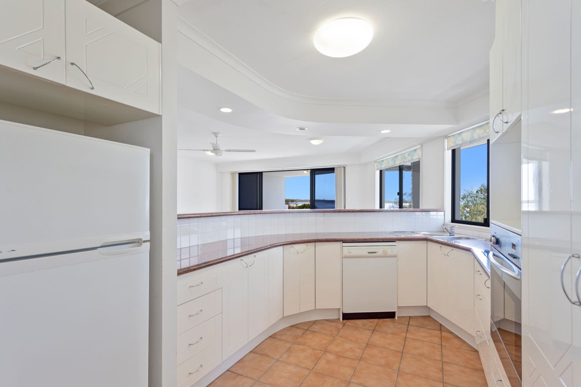 15/25-27 The Esplanade, Cotton Tree, QLD, 4558, Cotton Tree - Thumbnail 3