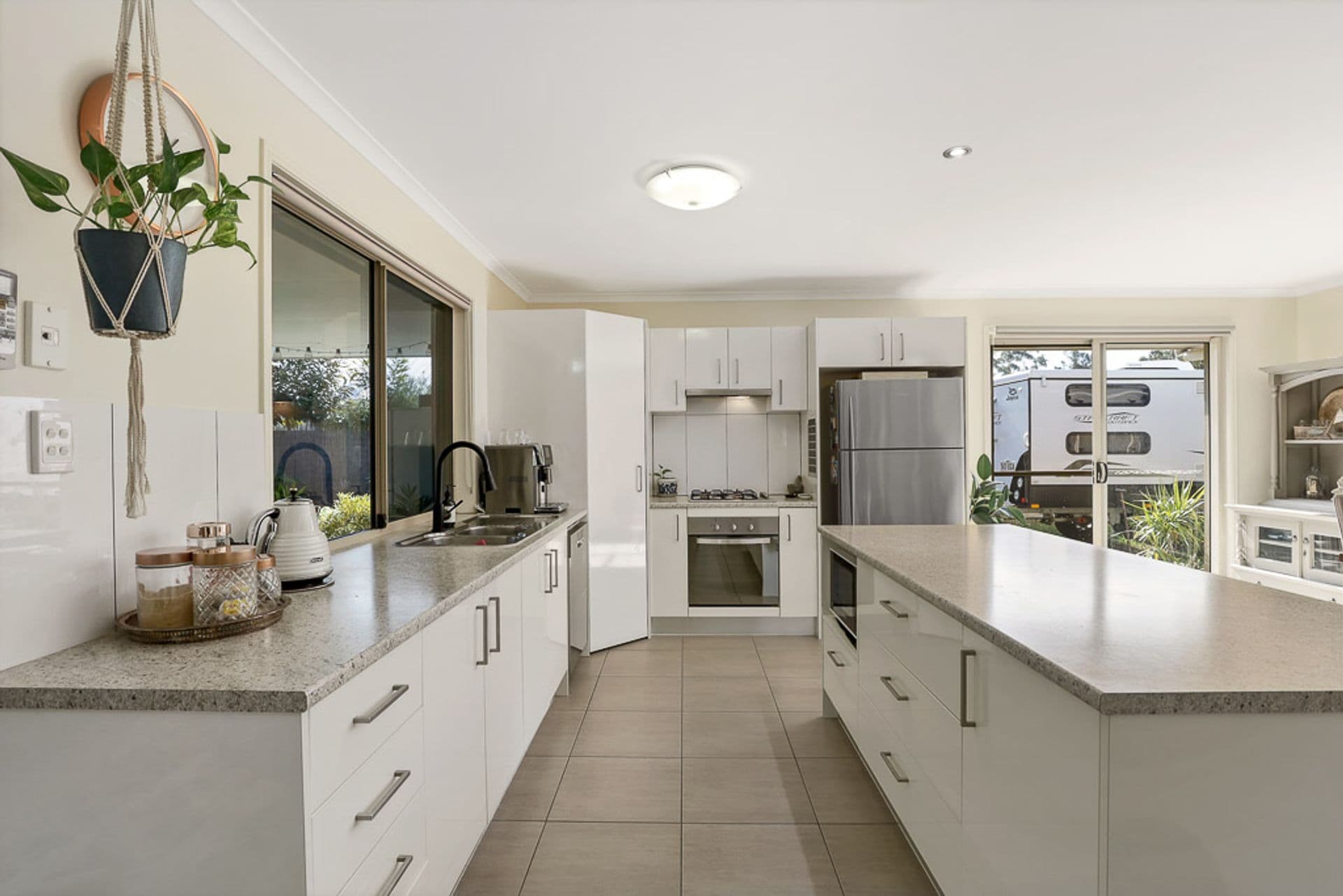 7 Wonga Circuit, Beerwah, QLD, 4519, Beerwah - Thumbnail 5