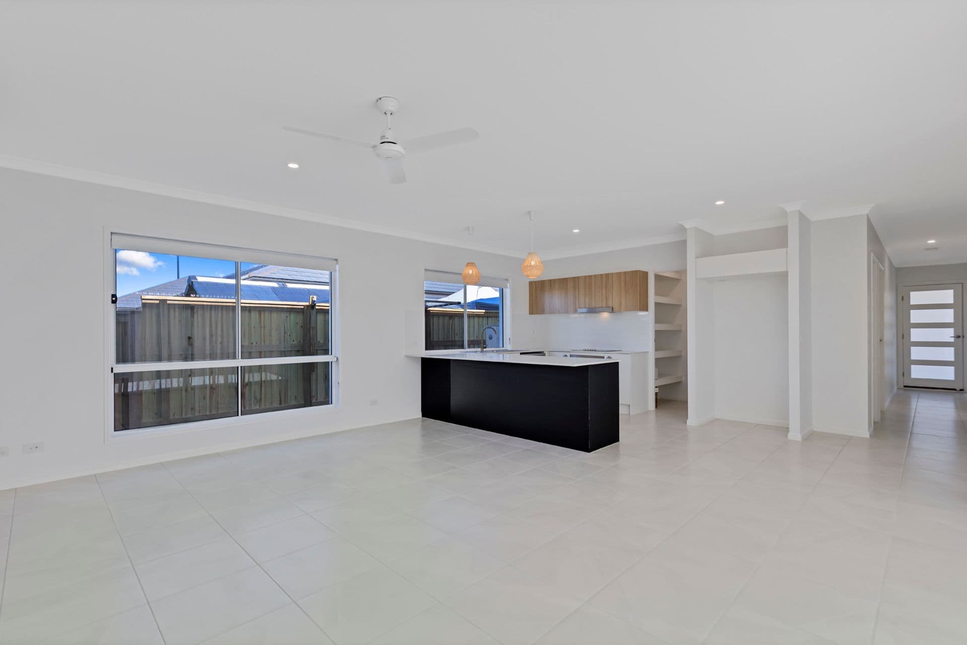 19 Roseleaf Crescent, Palmview, QLD, 4553, Palmview - Thumbnail 2
