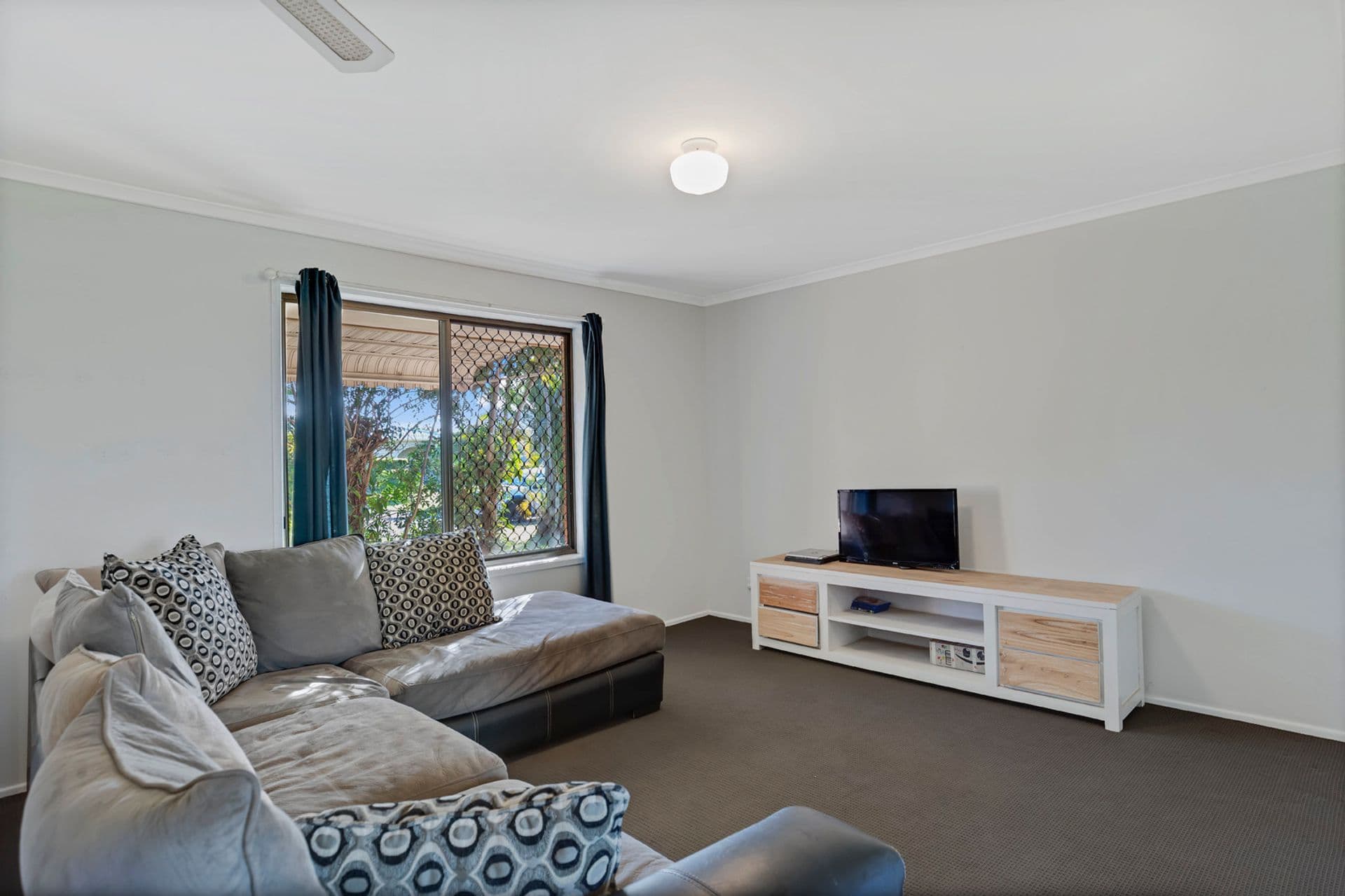 47 Lapoinya Crescent, Warana, QLD, 4575, Warana - Thumbnail 4