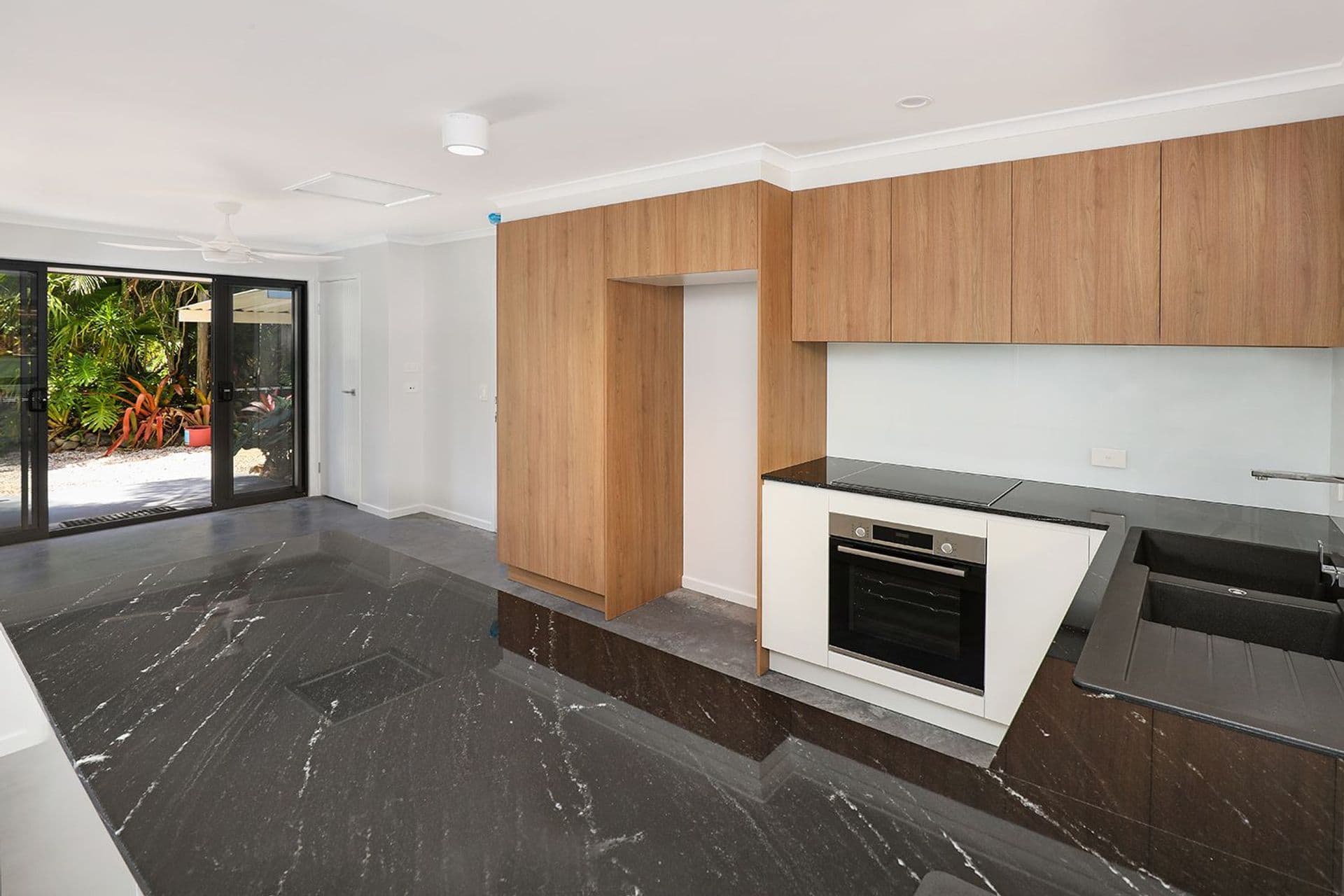 135 Amarina Avenue, Mooloolaba, QLD, 4557, Mooloolaba - Thumbnail 3