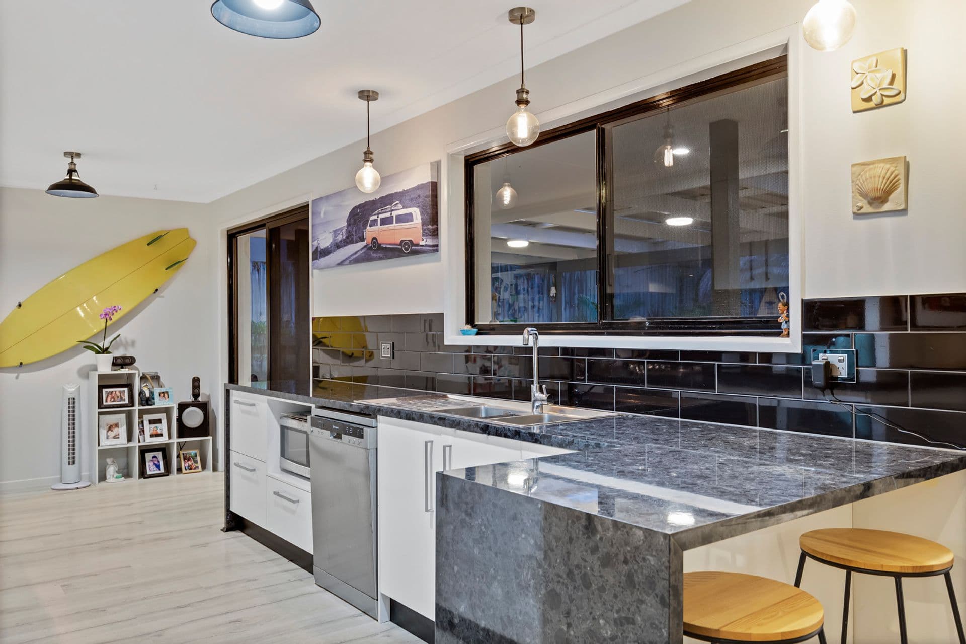 4 Toorumbee Drive, Mooloolaba, QLD, 4557, Mooloolaba - Thumbnail 4