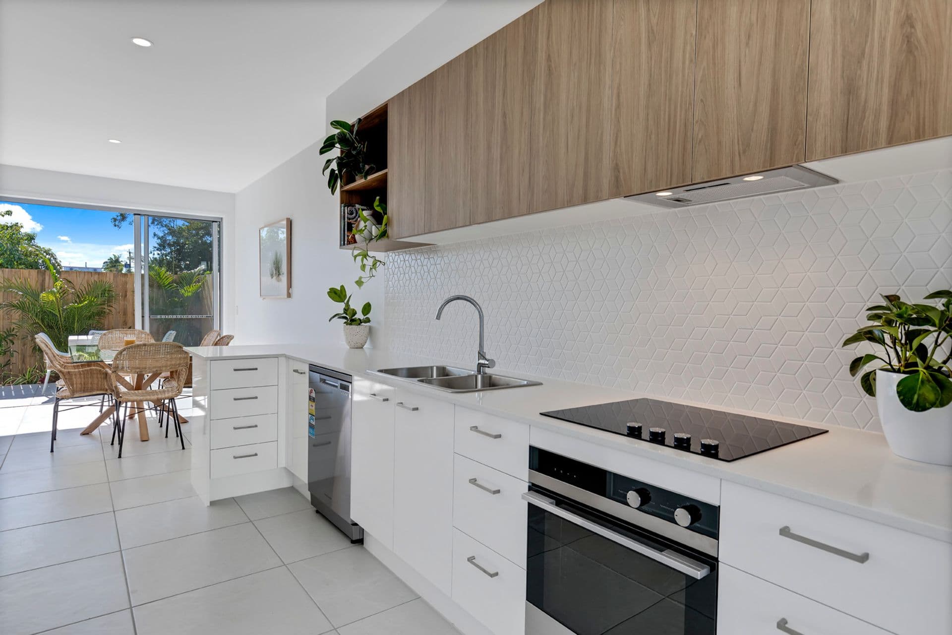 4/15-17 Yinni Street, Maroochydore, QLD, 4558, Maroochydore - Thumbnail 2