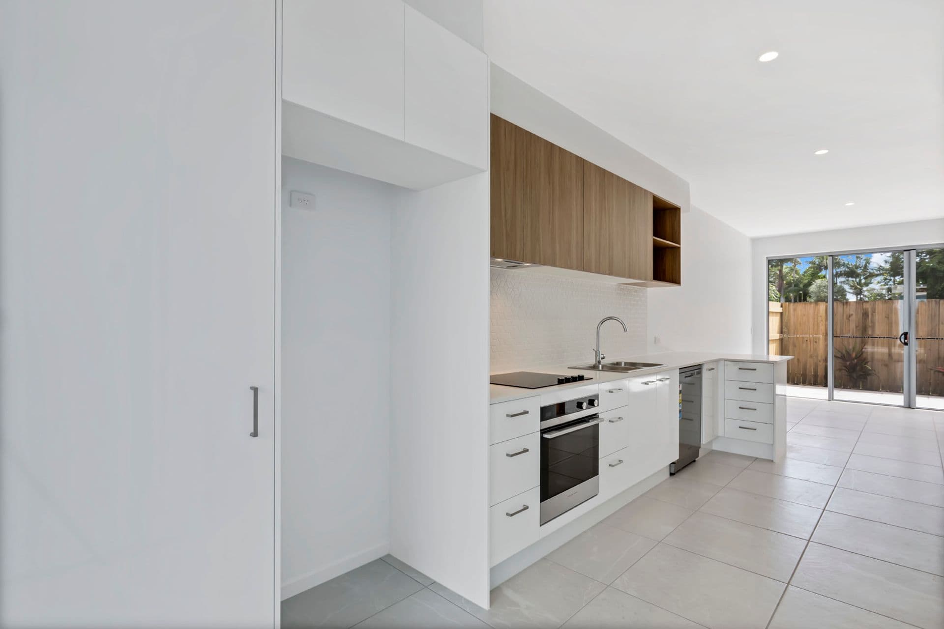 8/15-17 Yinni Street, Maroochydore, QLD, 4558, Maroochydore - Thumbnail 3