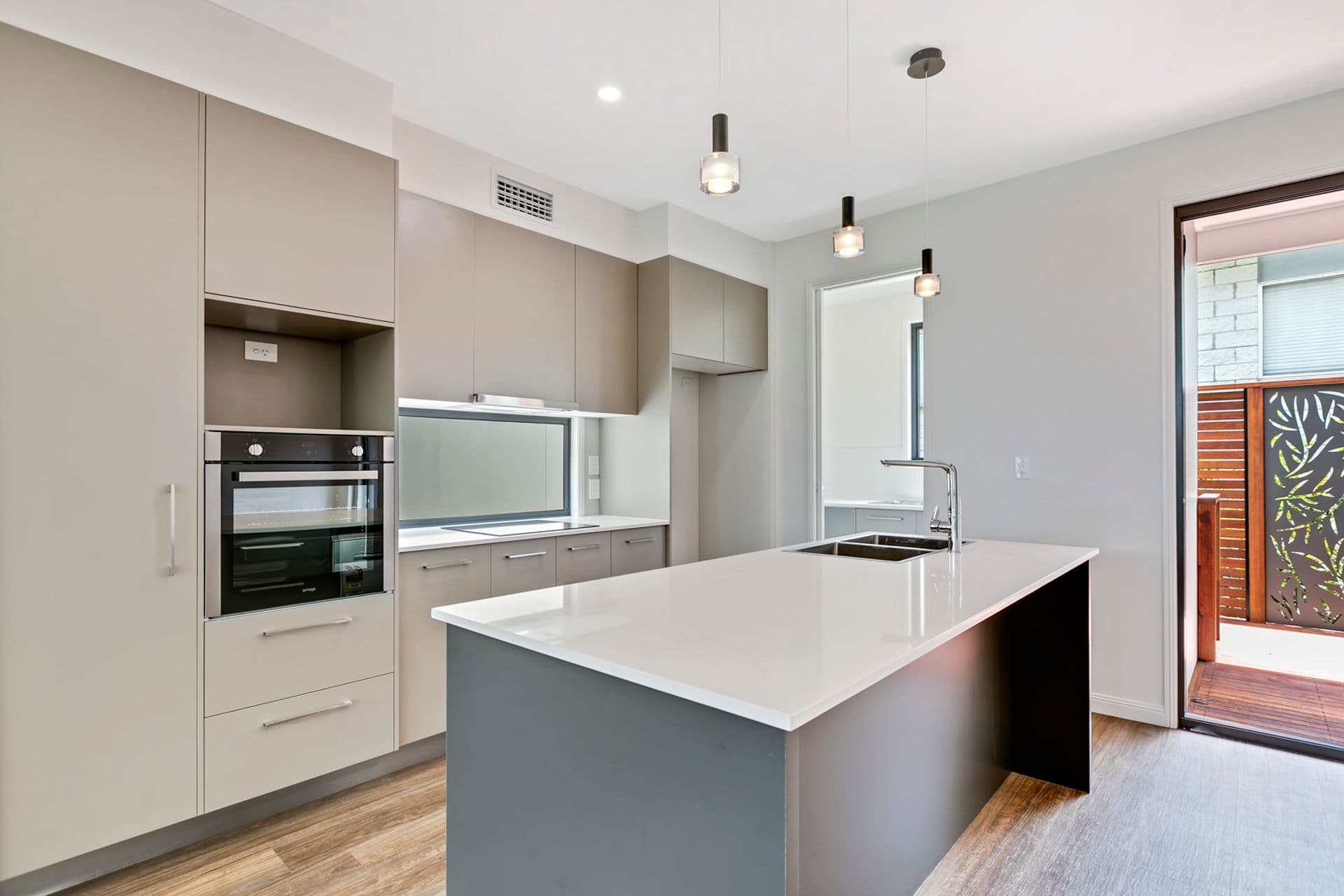 2/46 Broadwater Avenue, Maroochydore, QLD, 4558, Maroochydore - Thumbnail 3