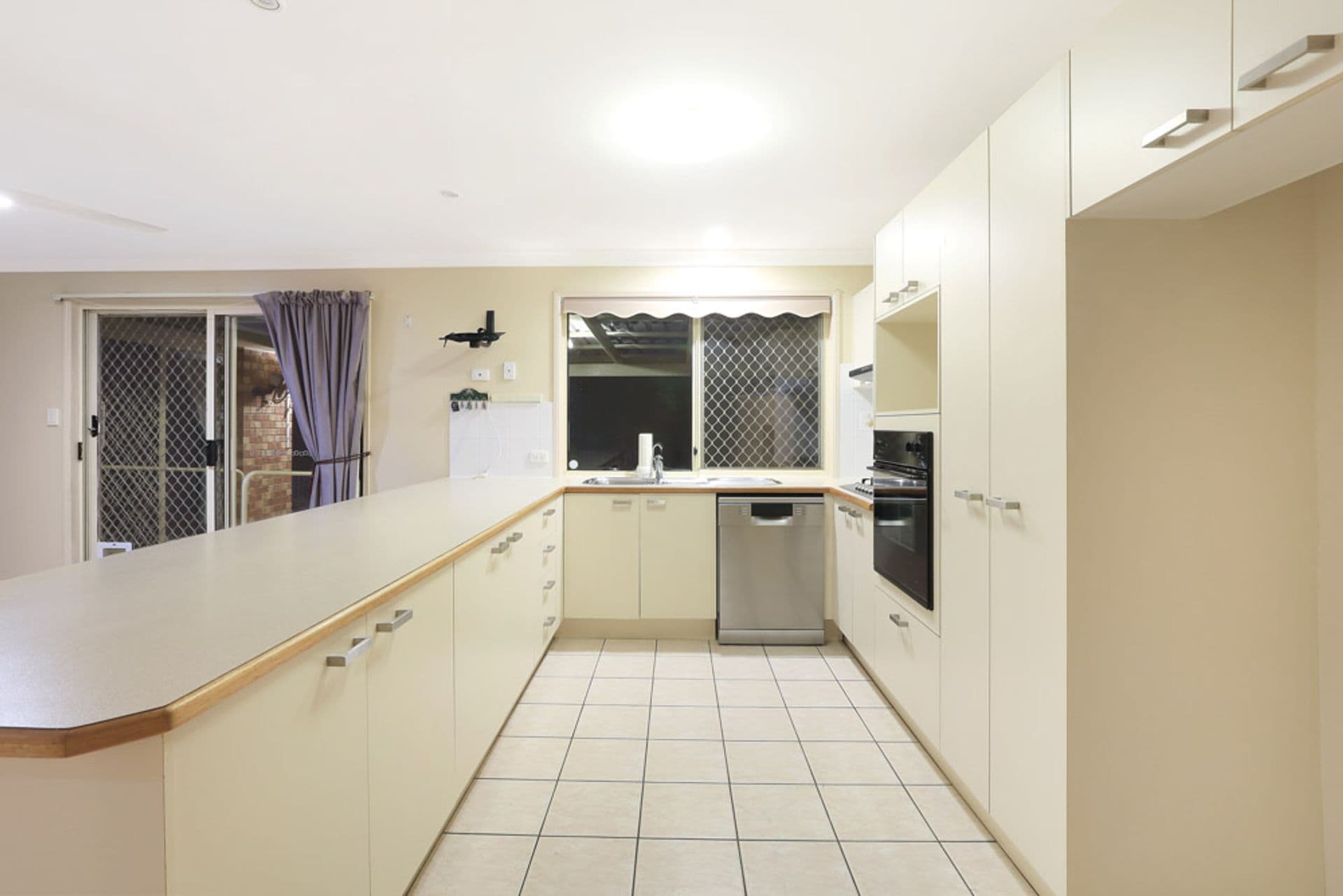17 Boronia Outlook, Narangba, QLD, 4504, Narangba - Thumbnail 6