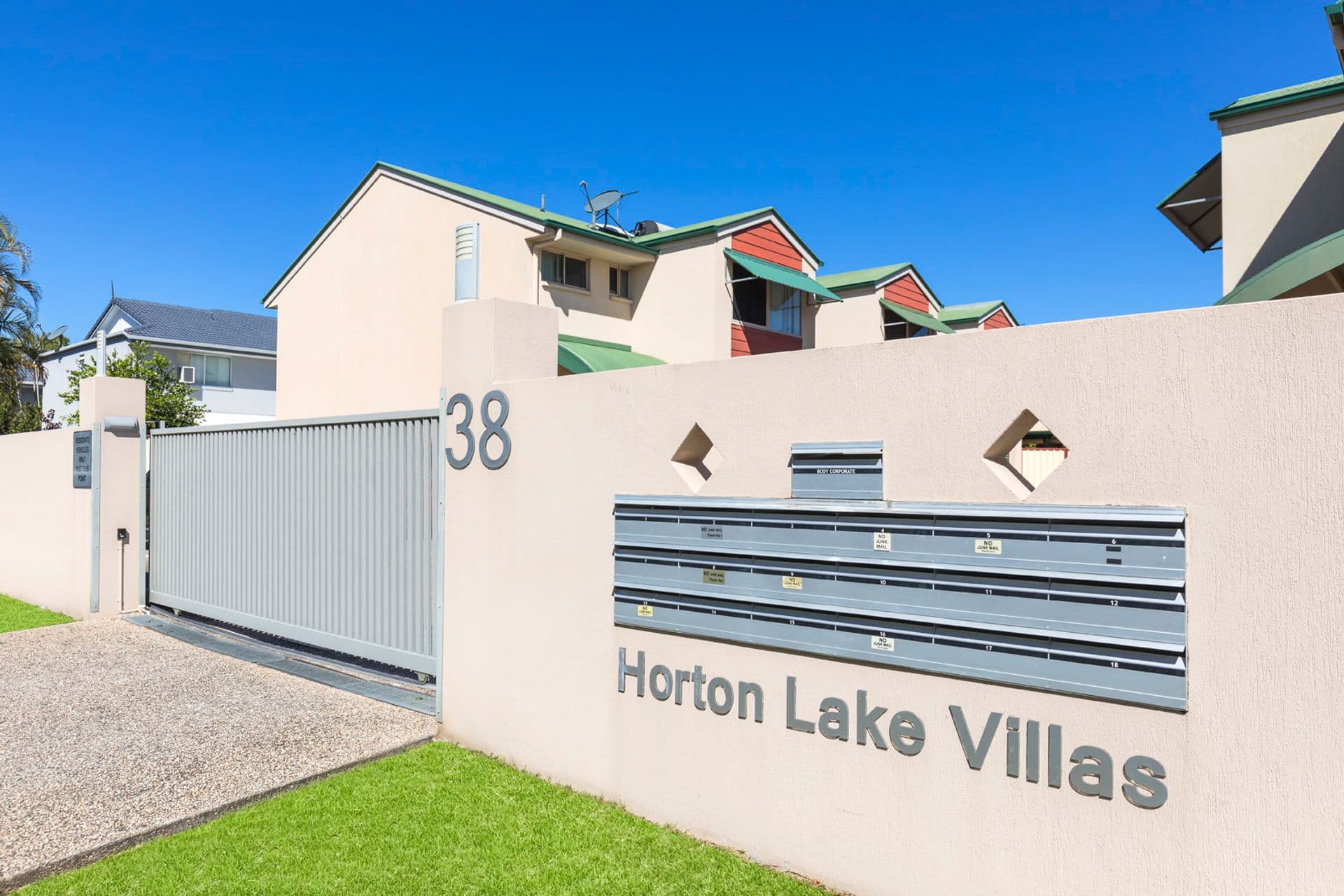 12/38 Dalton Drive, Maroochydore, QLD, 4558, Maroochydore - Thumbnail 2