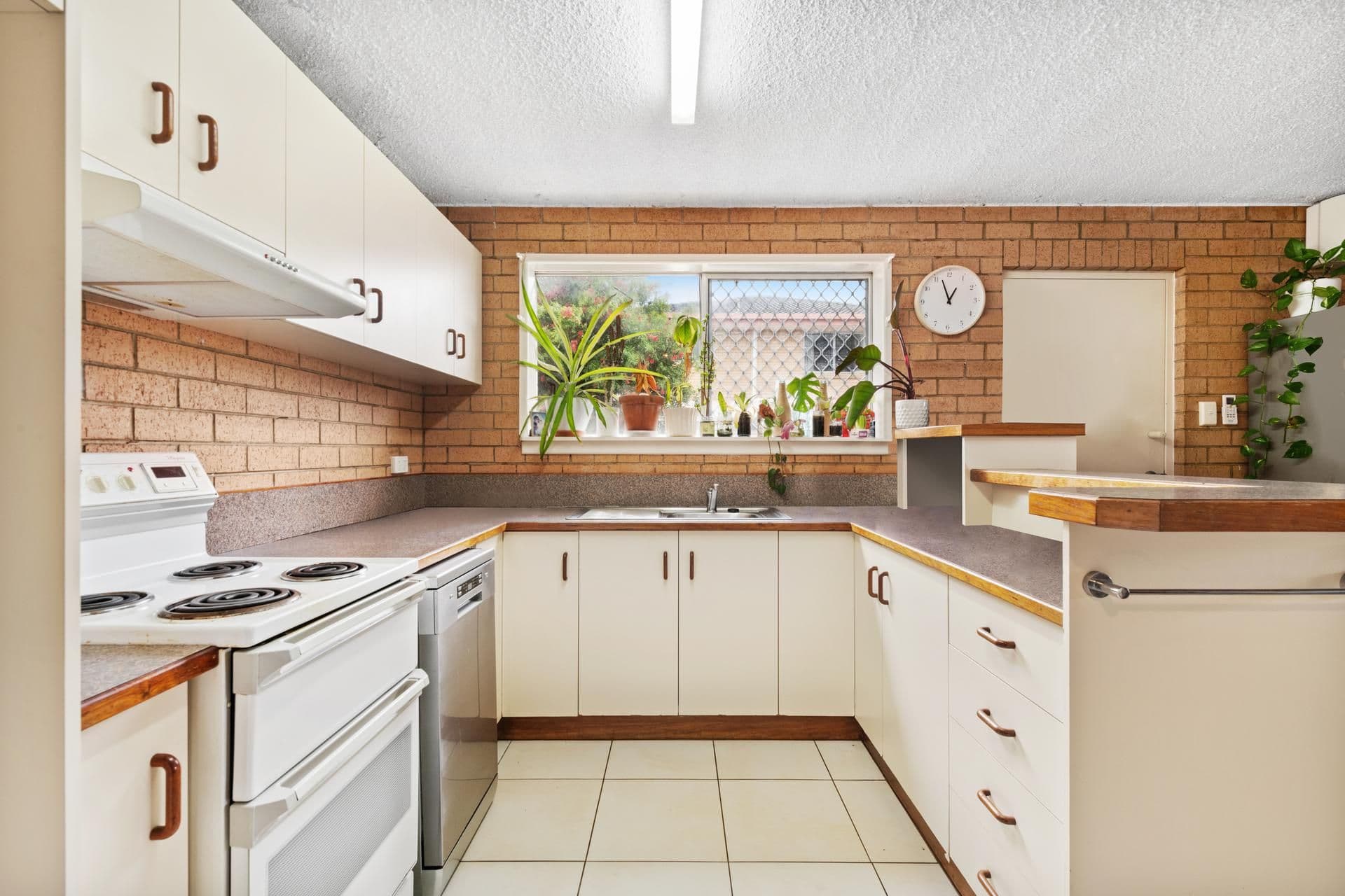 2/9 Pangarinda Place, Mooloolaba, QLD, 4557, Mooloolaba - Thumbnail 5
