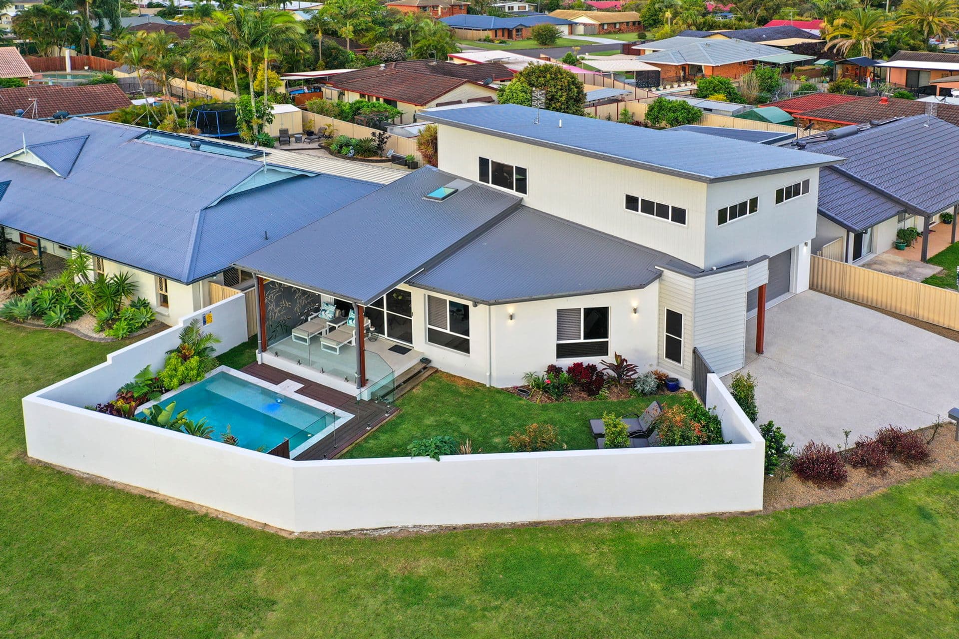 2/32 Summer Drive, Maroochydore, QLD, 4558, Maroochydore - Thumbnail 2