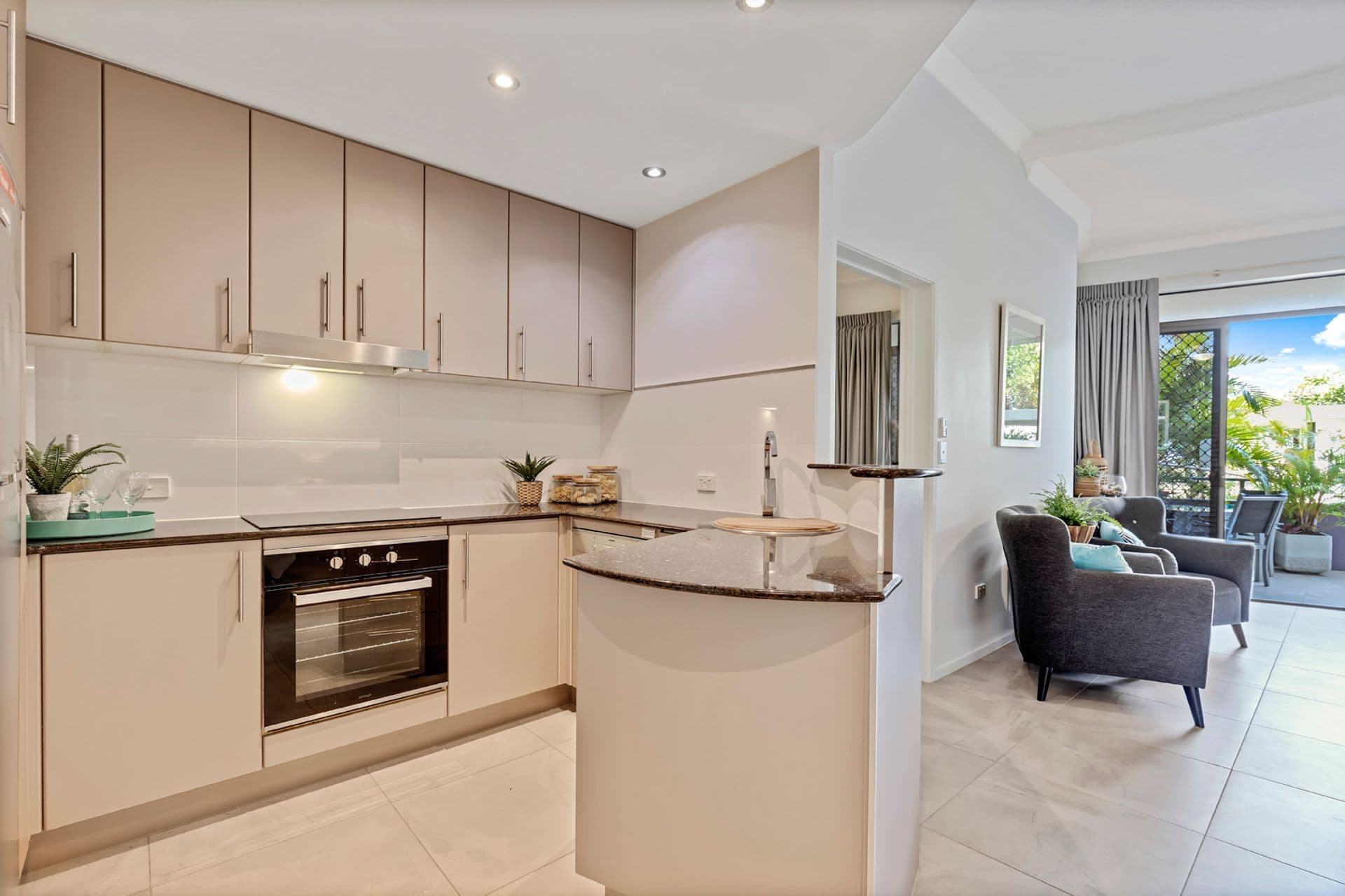 102/122-124 Alexandra Parade, Alexandra Headland, QLD, 4572, Alexandra Headland - Thumbnail 5